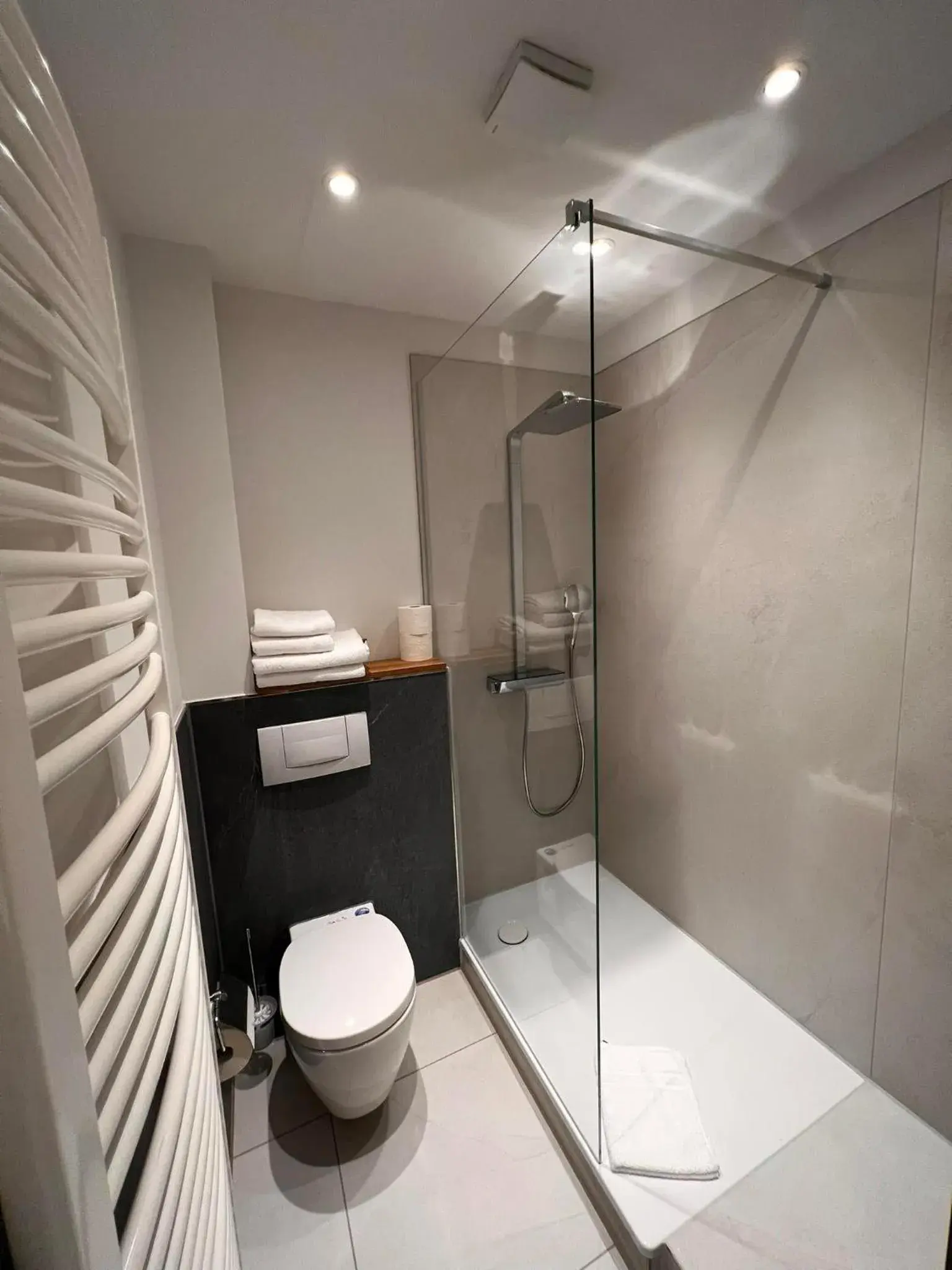 Bathroom in Hotel-Restaurant Amadeus