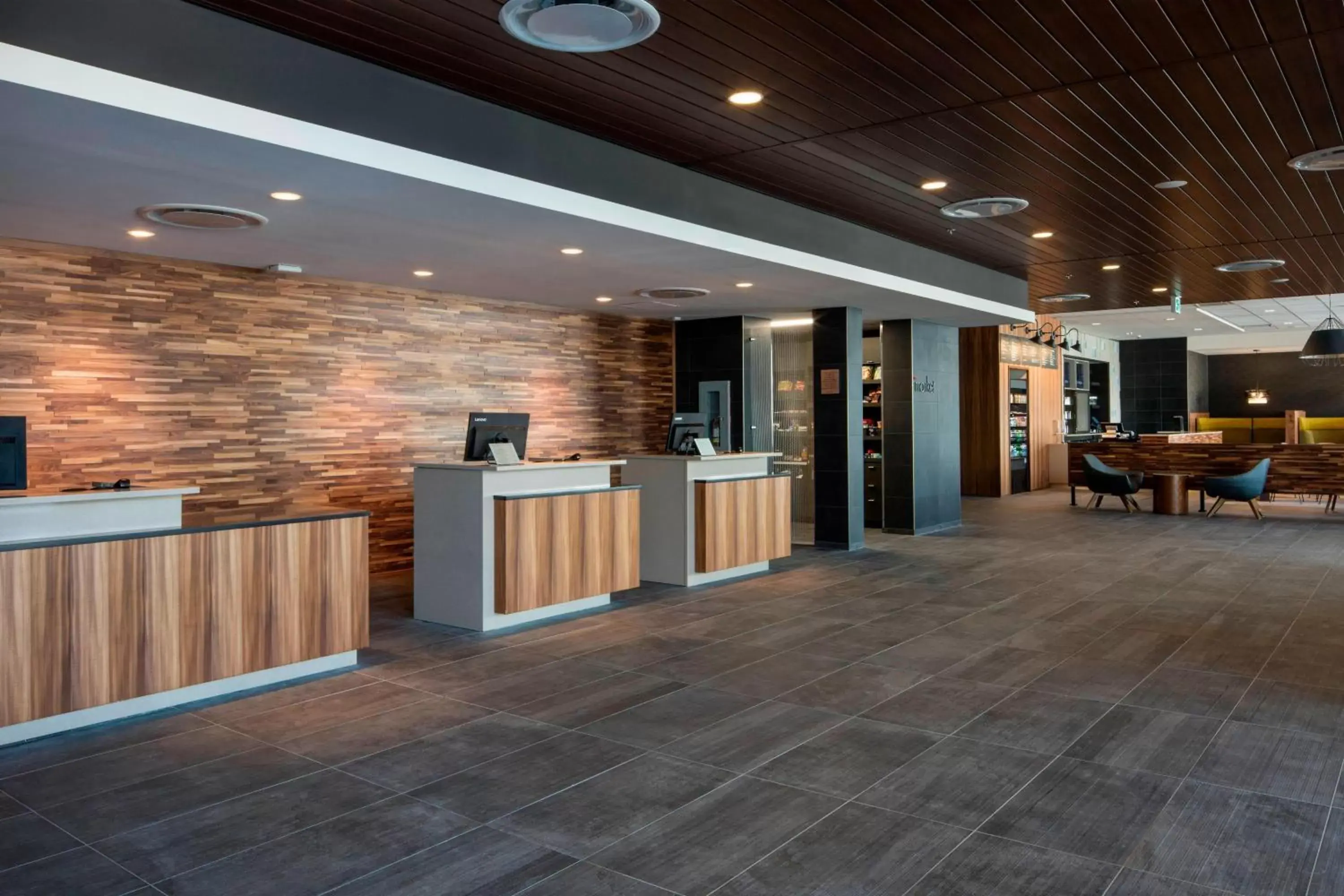 Lobby or reception, Lobby/Reception in Courtyard by Marriott Prince George