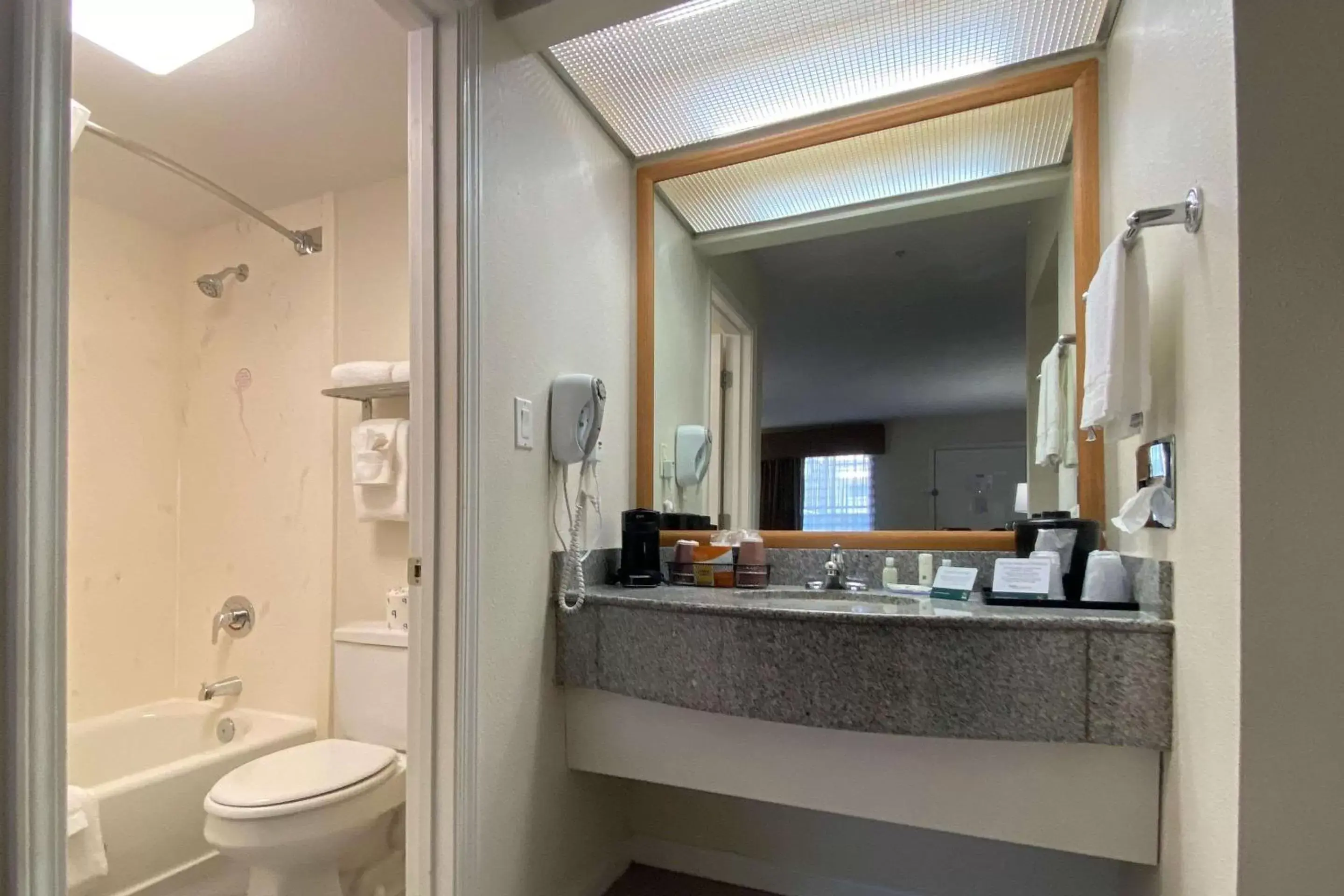 Bathroom in Quality Inn Branson - Hwy 76 Central