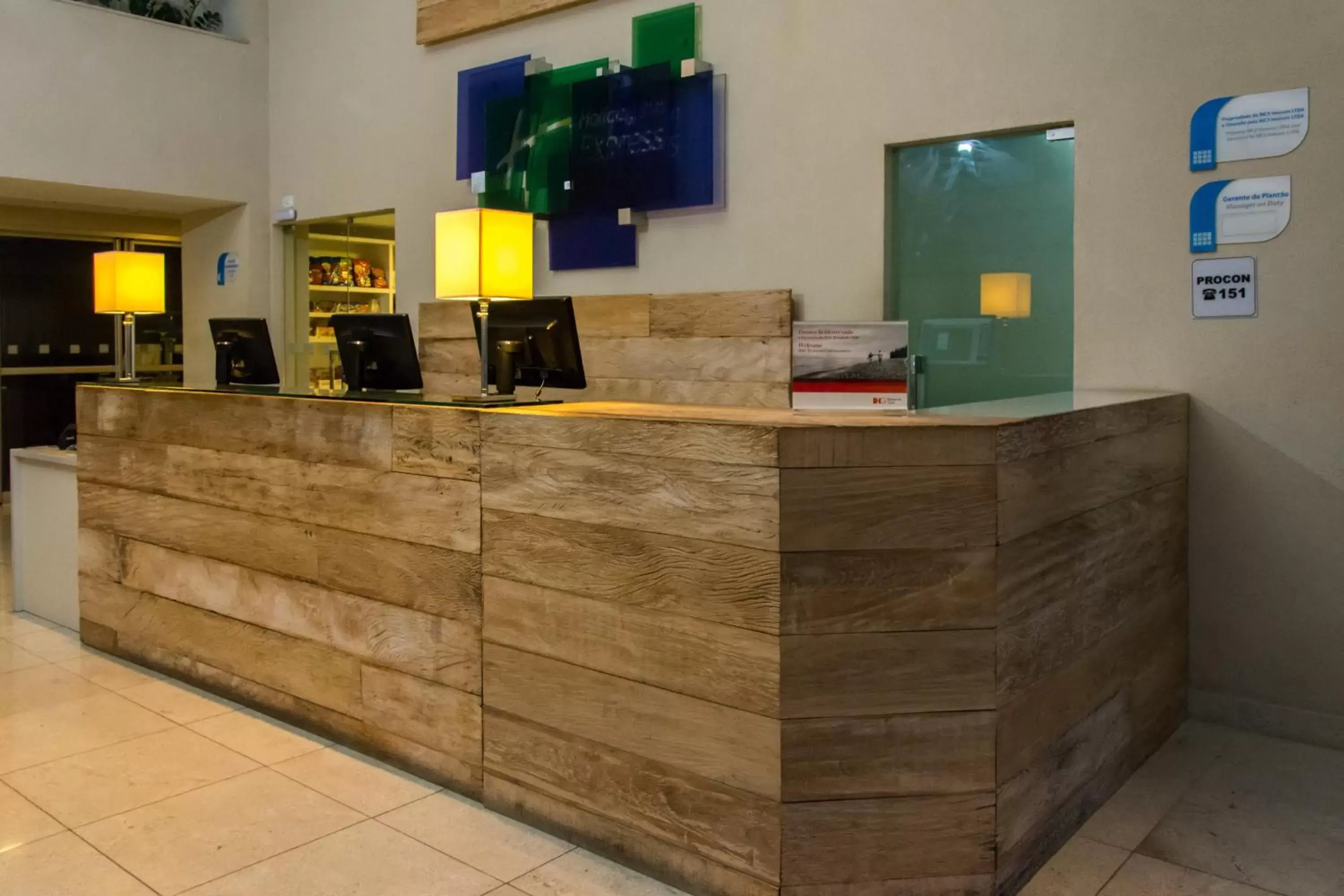 Property building, Lobby/Reception in Holiday Inn Express Maceió, an IHG Hotel