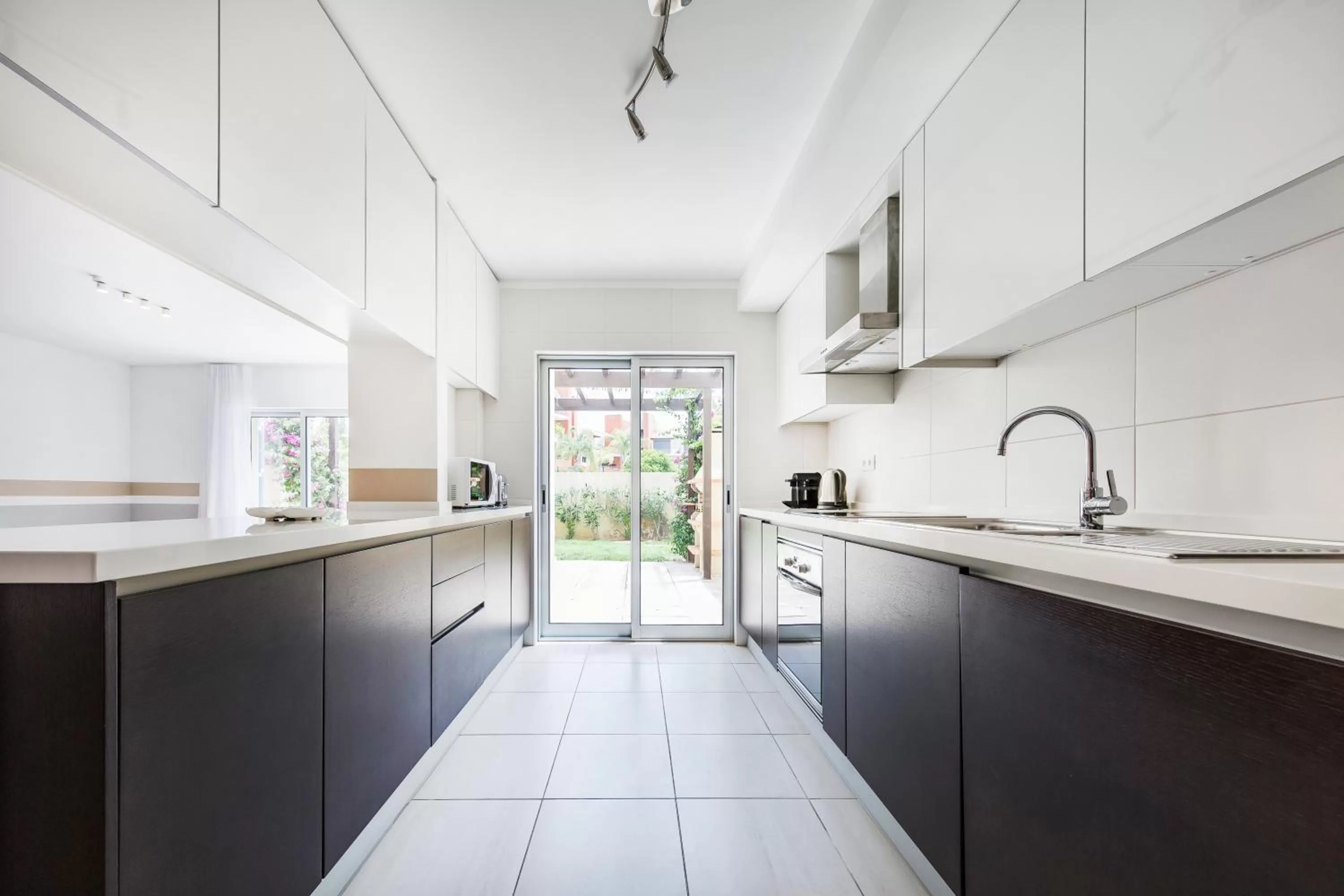 Kitchen or kitchenette in Laguna - Vilamoura