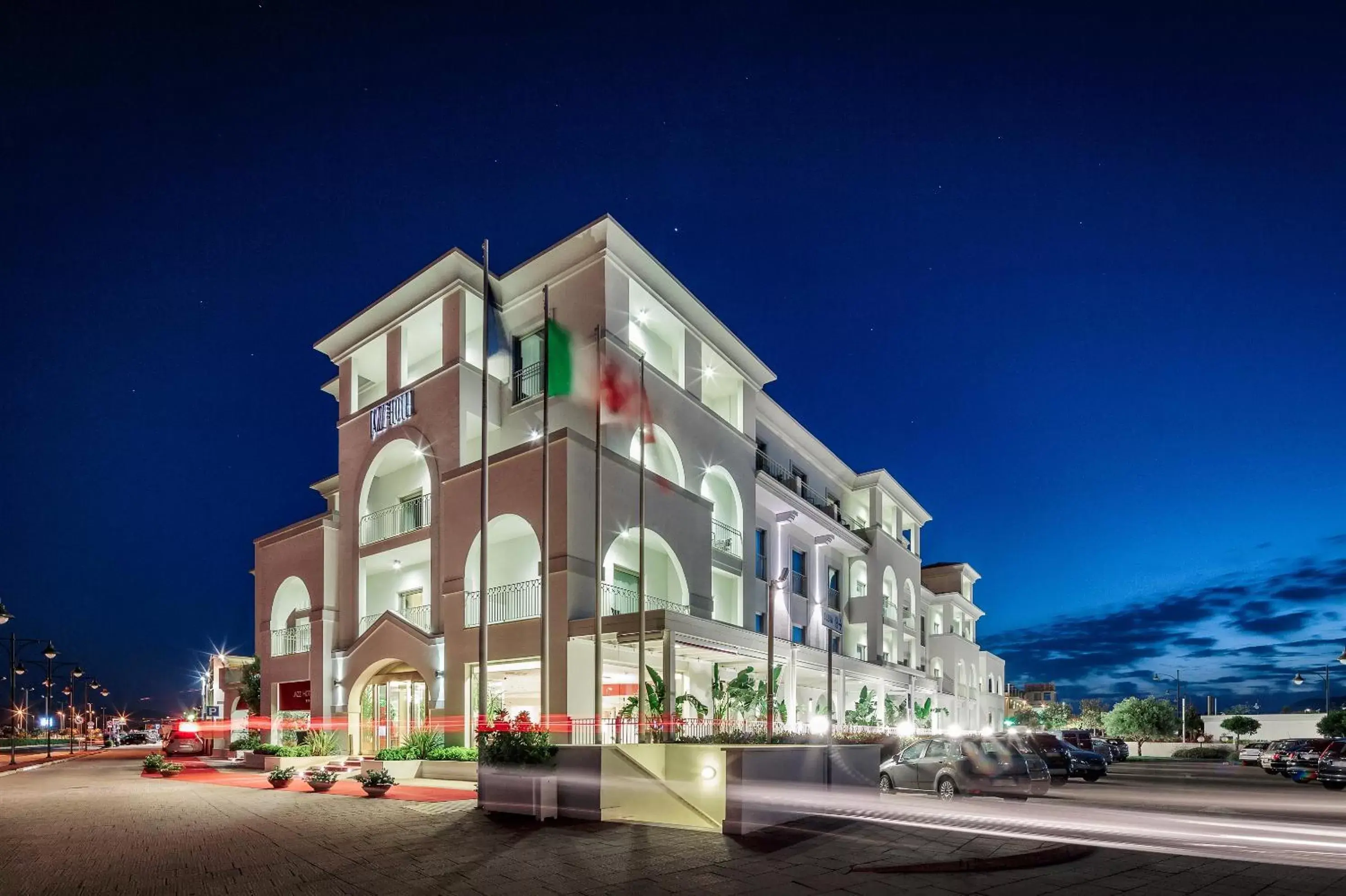 Facade/entrance, Property Building in Jazz Hotel