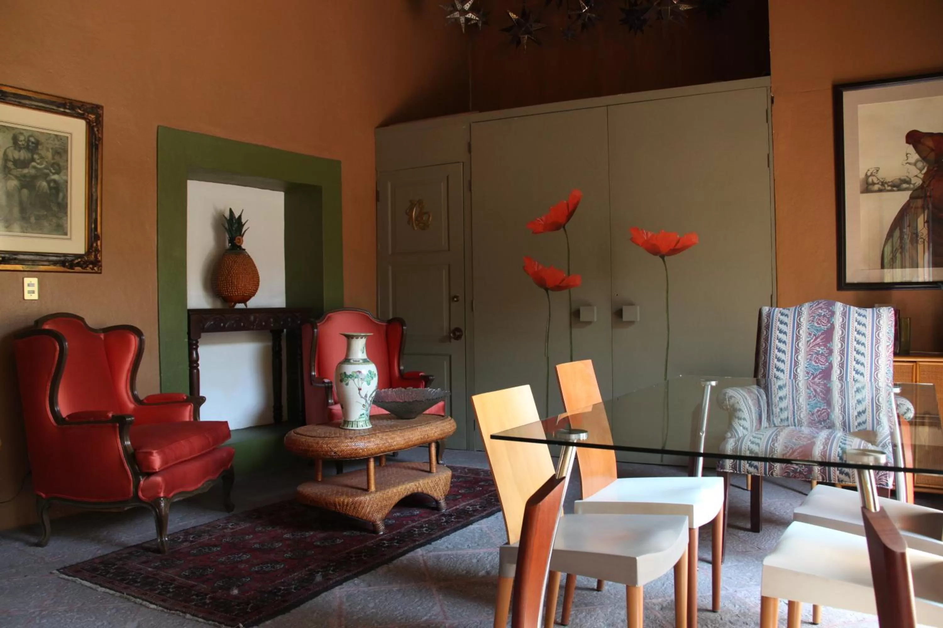 Other in La Casa del Atrio