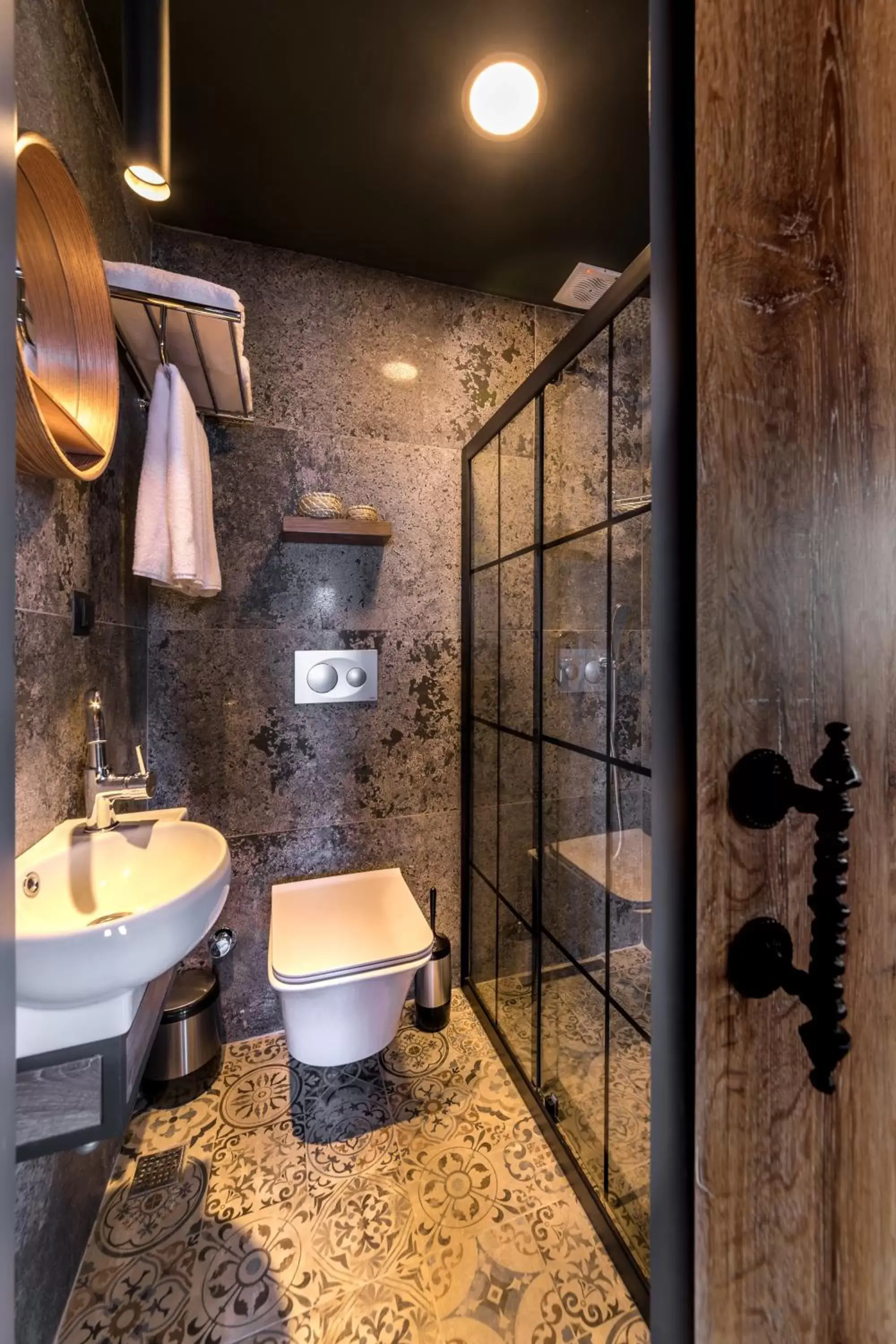 Shower, Bathroom in Sunset Boutique Hotel Marmaris