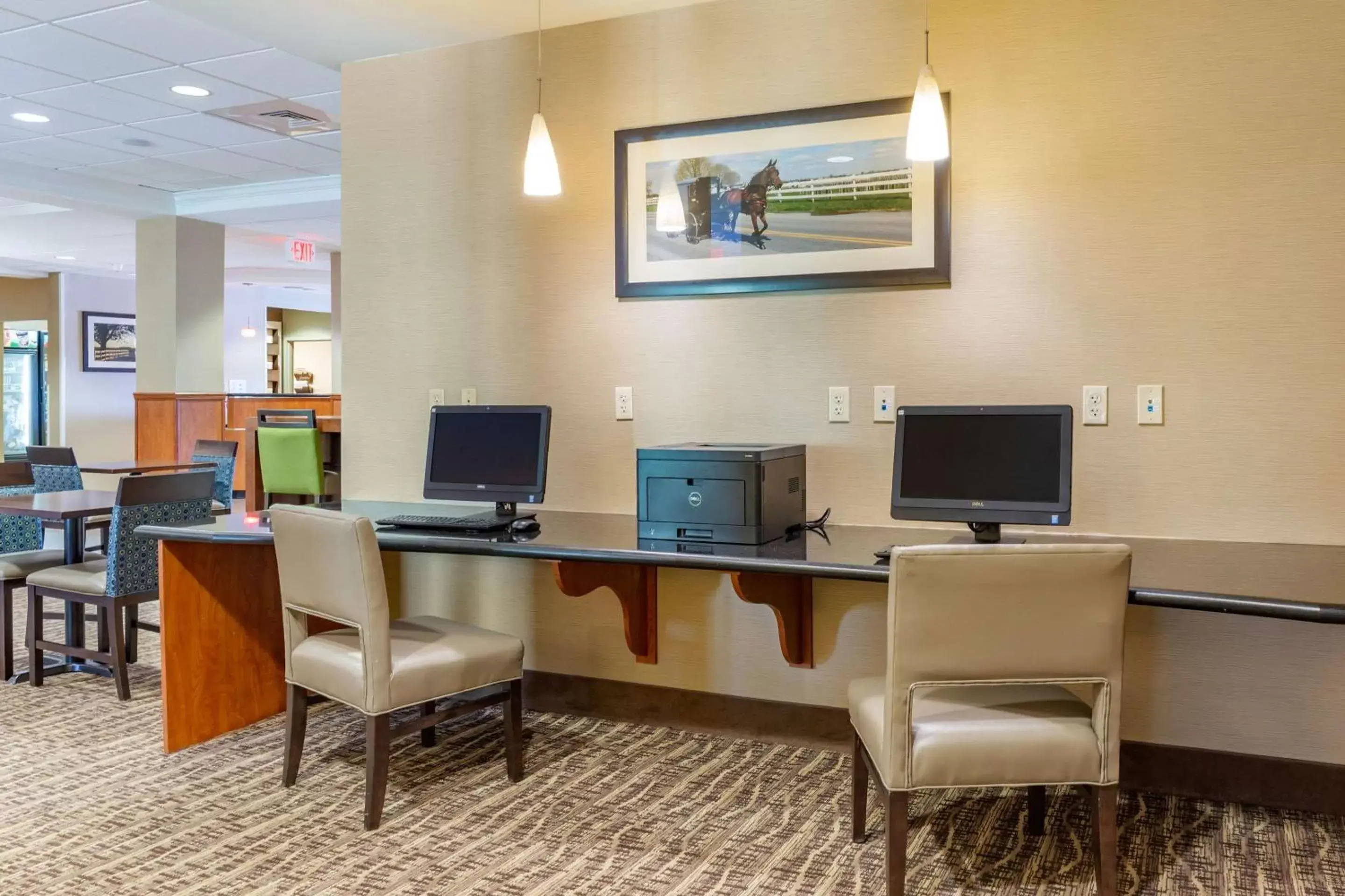 Business facilities in Comfort Suites Amish Country