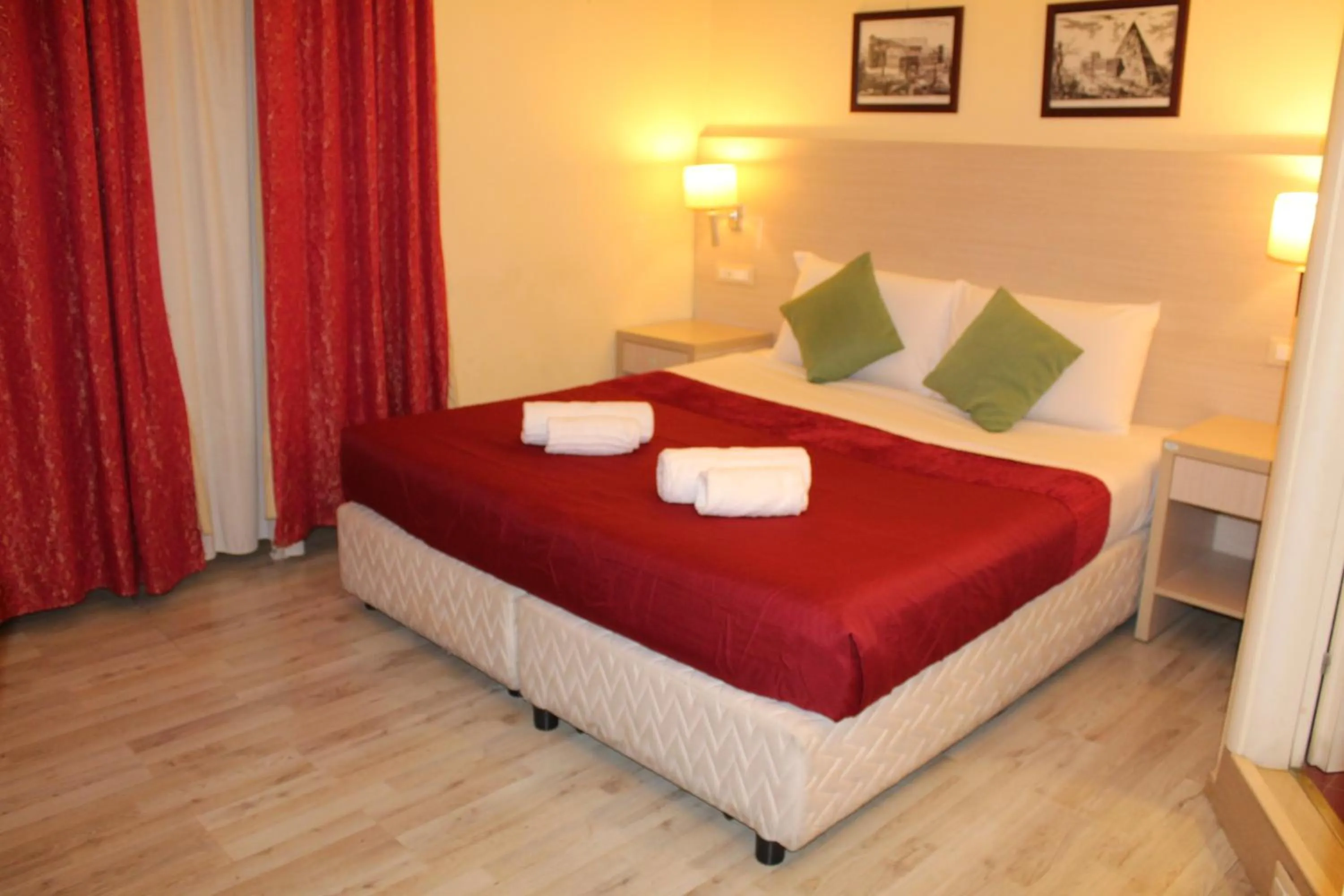 Bedroom, Bed in Booking House Rome