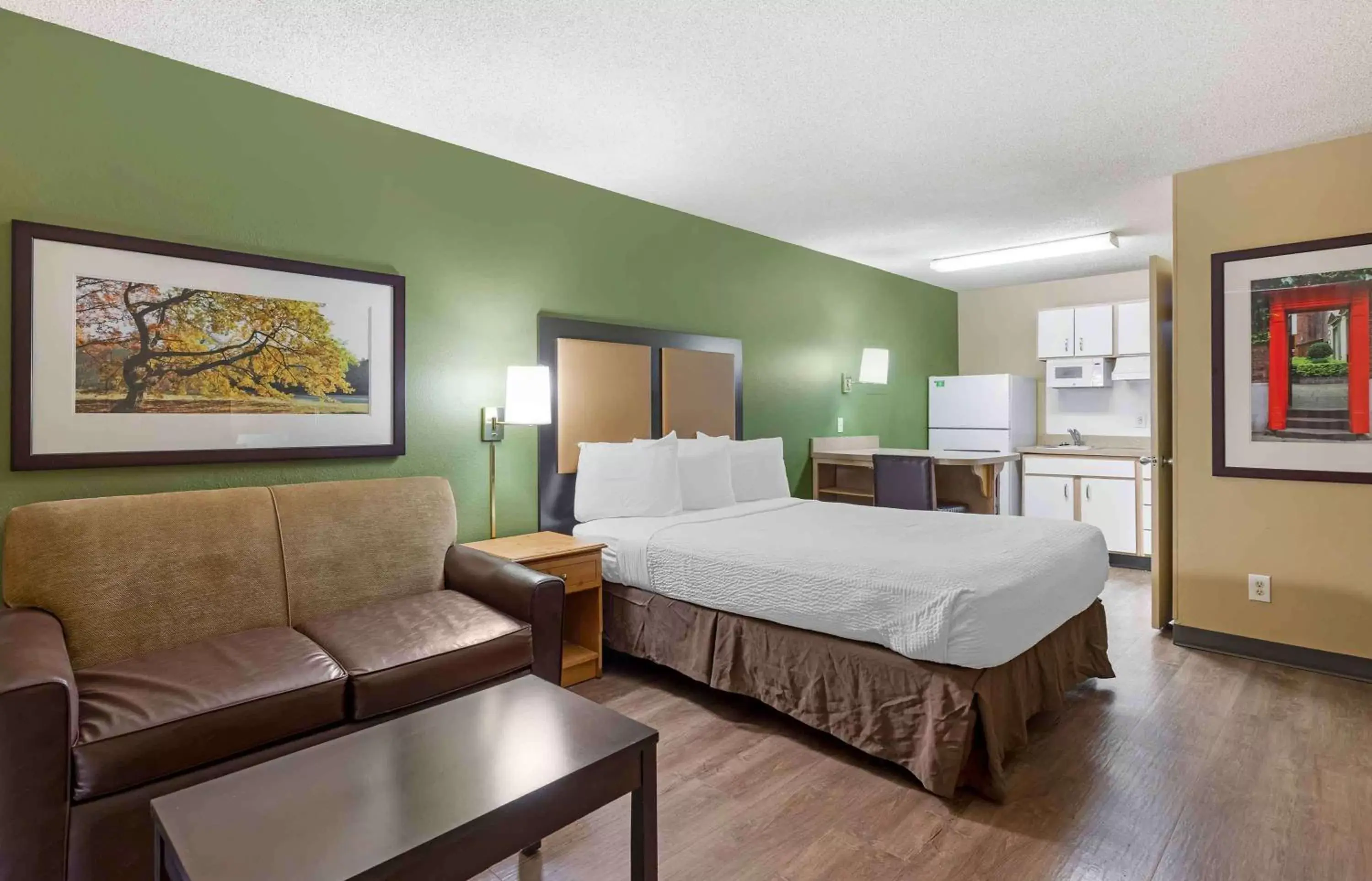 Bedroom in Extended Stay America Select Suites - Denver - Aurora South