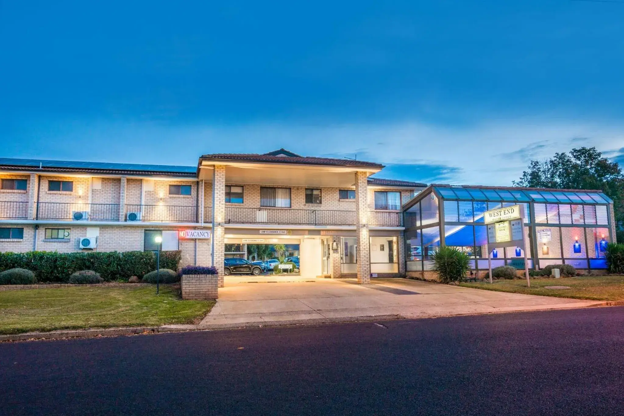 Property Building in West End Motor Lodge