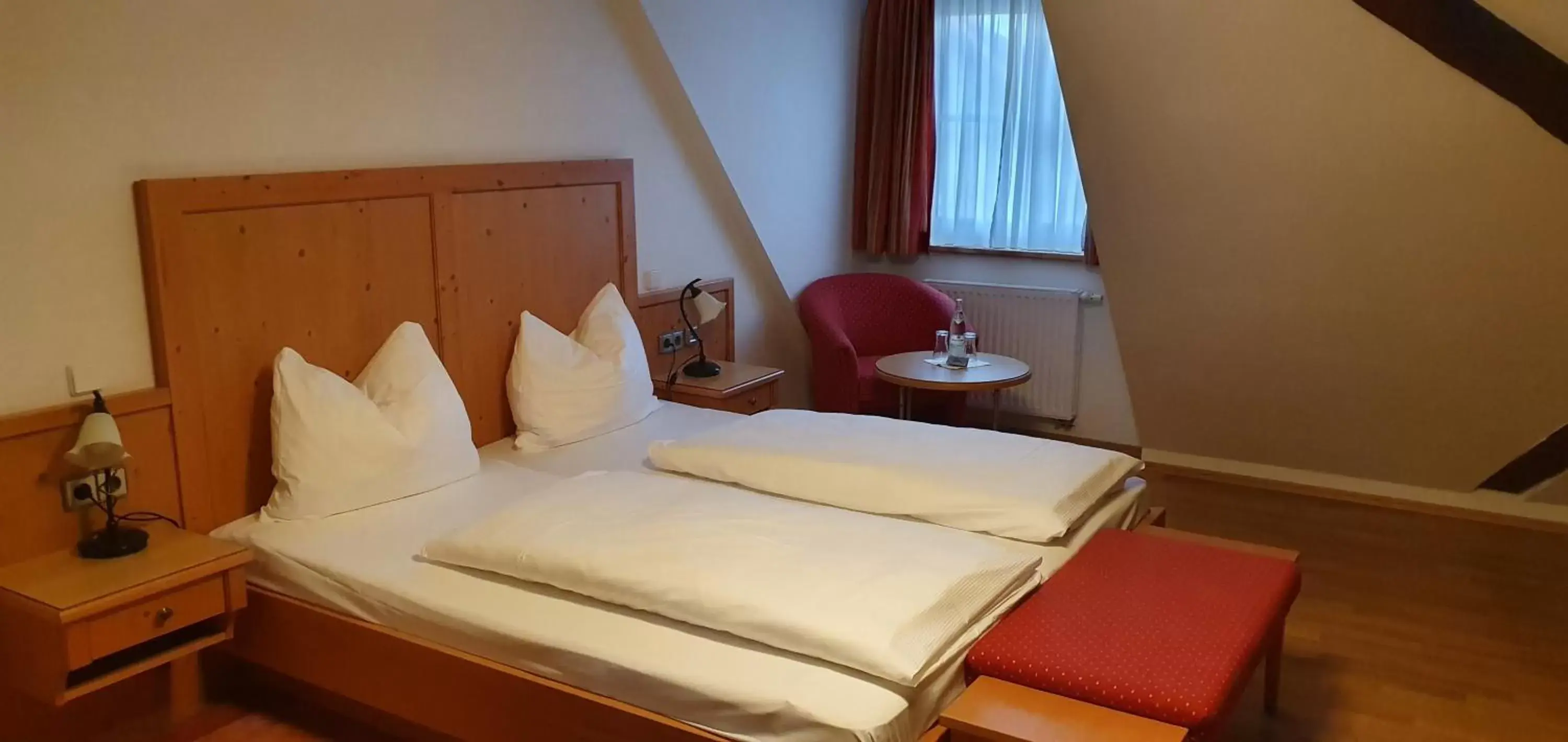 Deluxe Double Room with Bath in Landgasthof Krone Deluxe Double Room with Bath in Landgasthof Krone