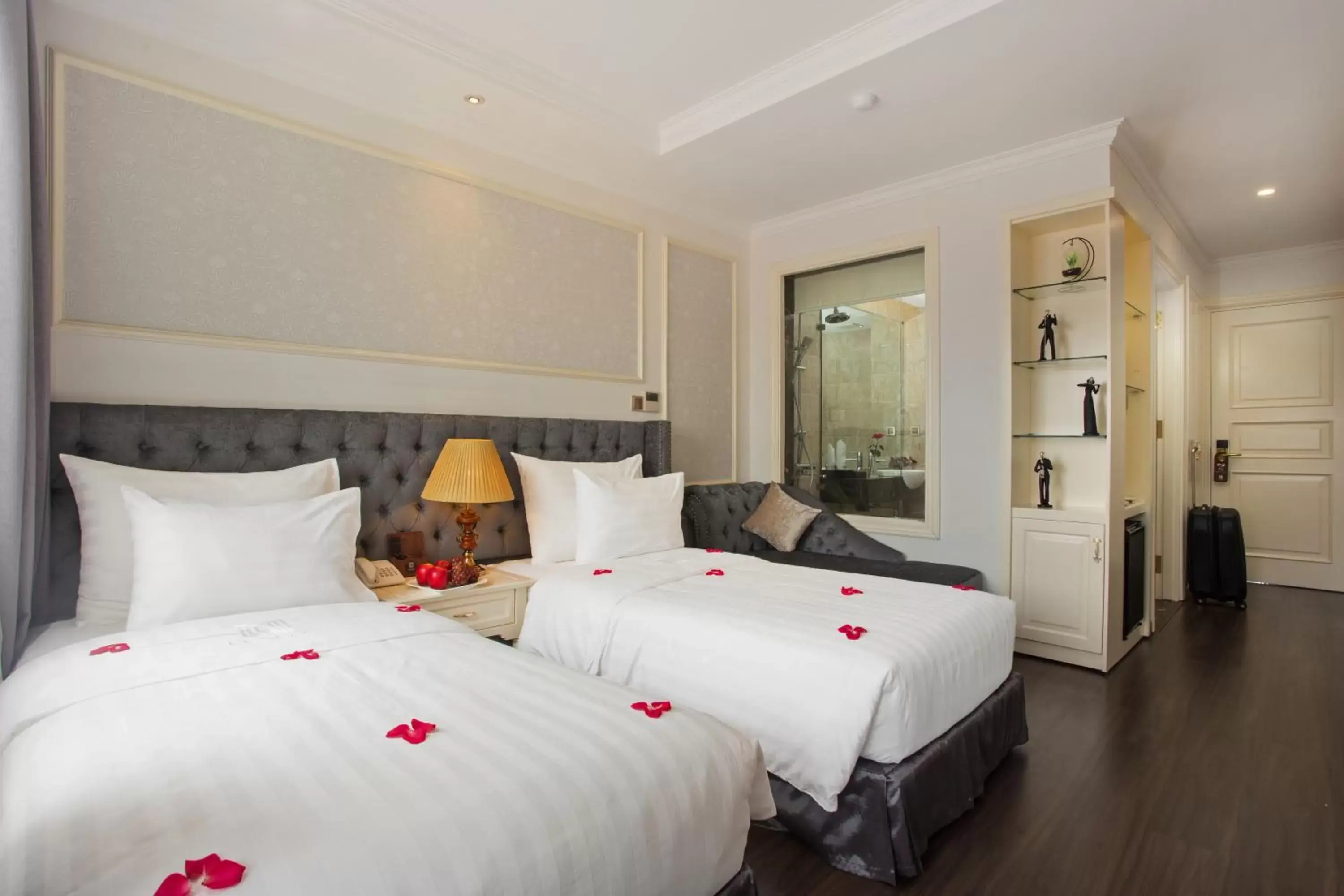 Property building, Bed in Luxury Old Quarter Hotel & Gym