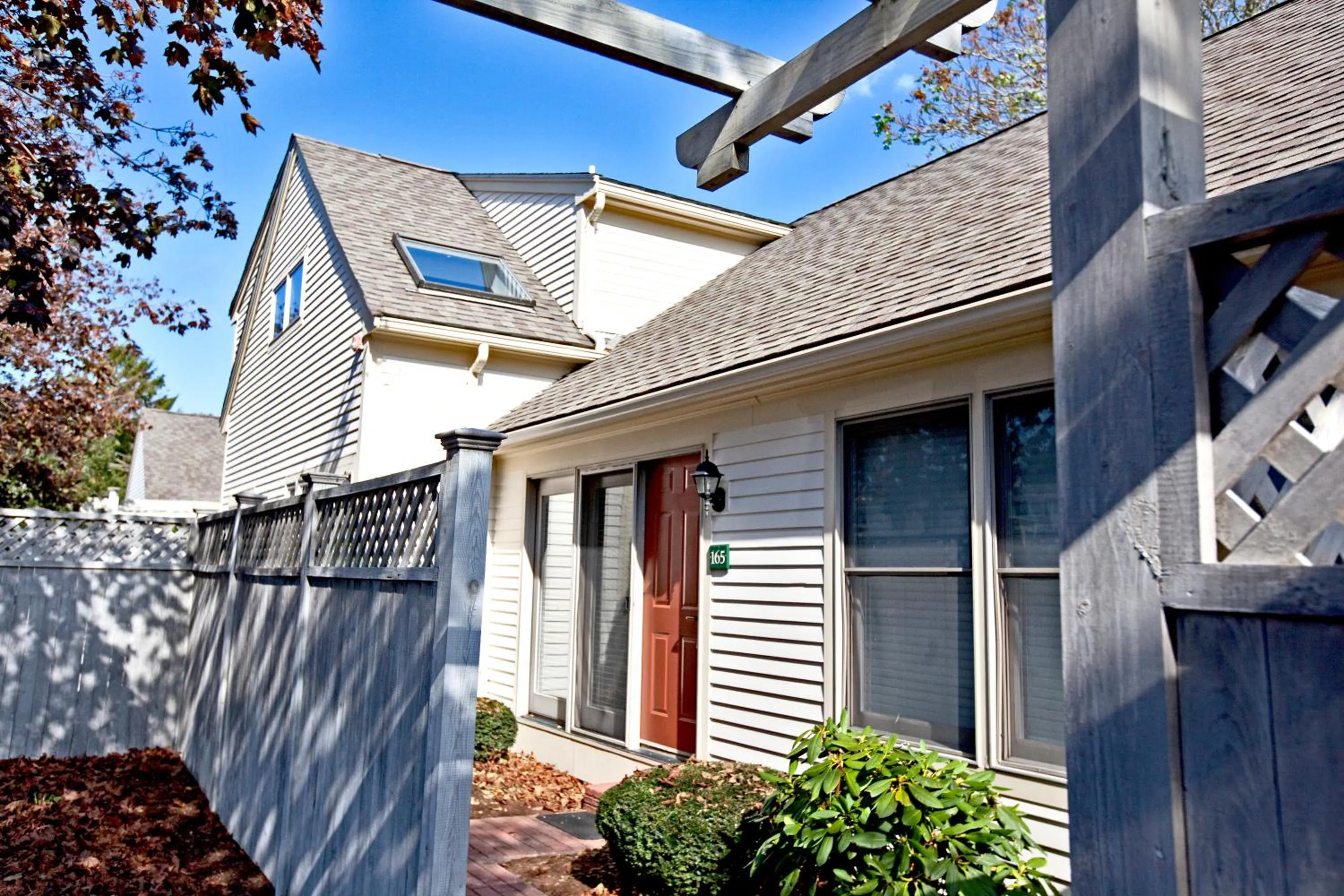 Property building in Holly Tree Resort