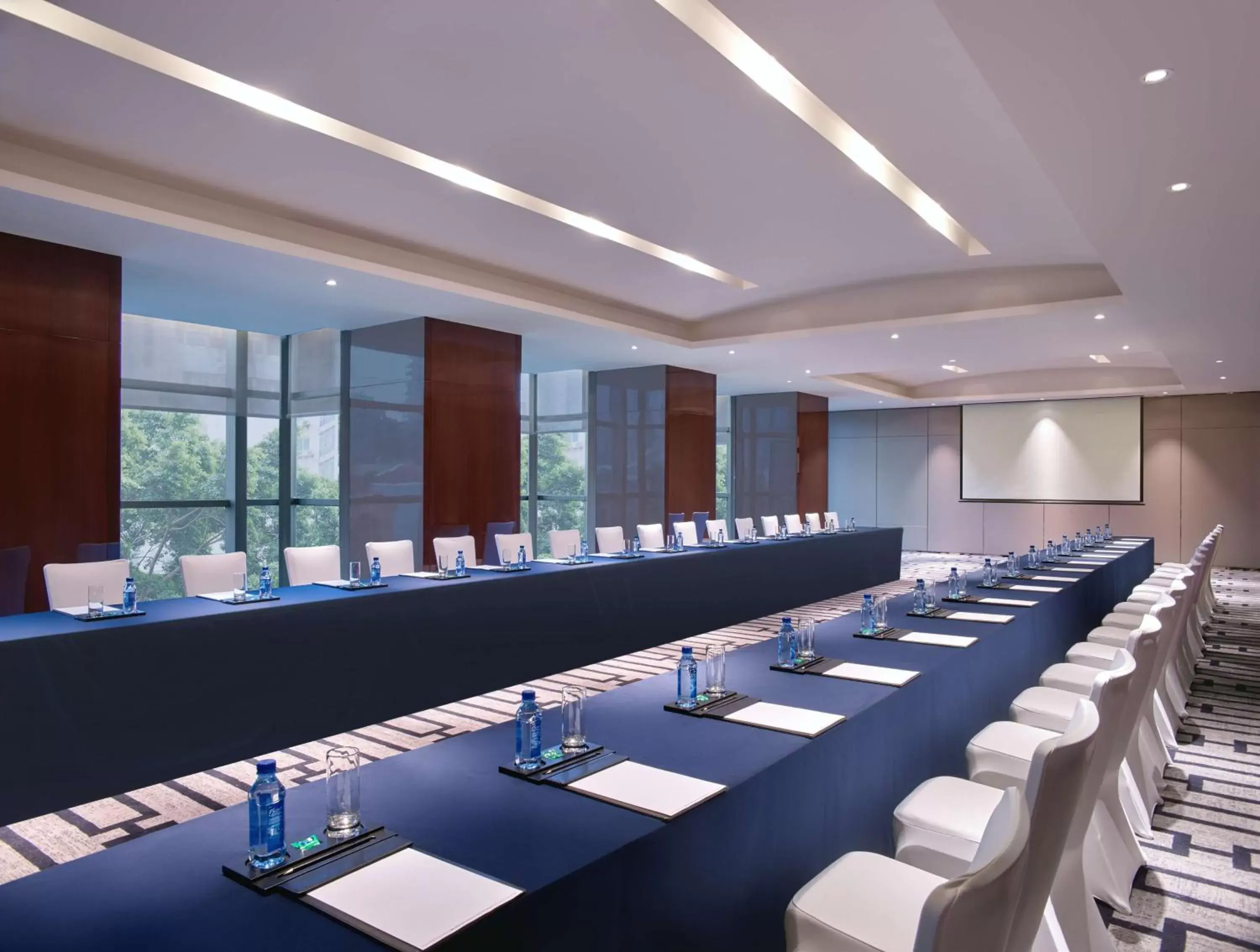 Meeting/conference room in Hilton Haikou