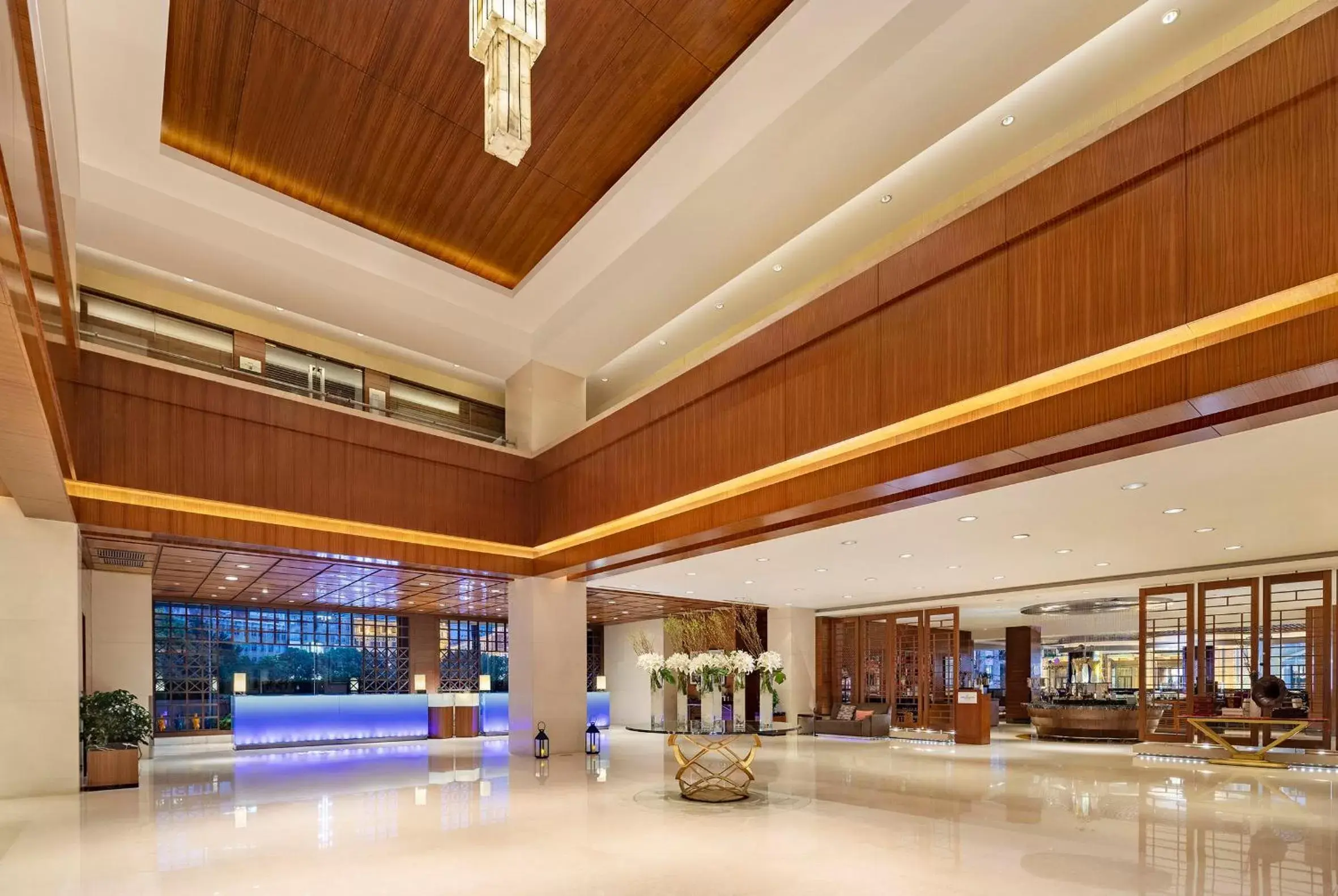 Lobby or reception in Radisson Collection Hyland Shanghai Lobby or reception in Radisson Collection Hyland Shanghai