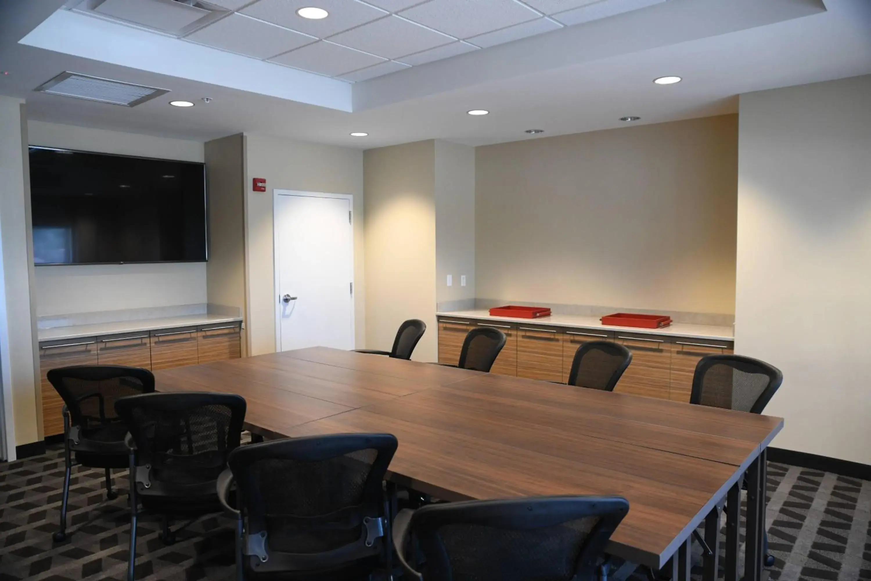 Meeting/conference room in TownePlace Suites Kansas City At Briarcliff