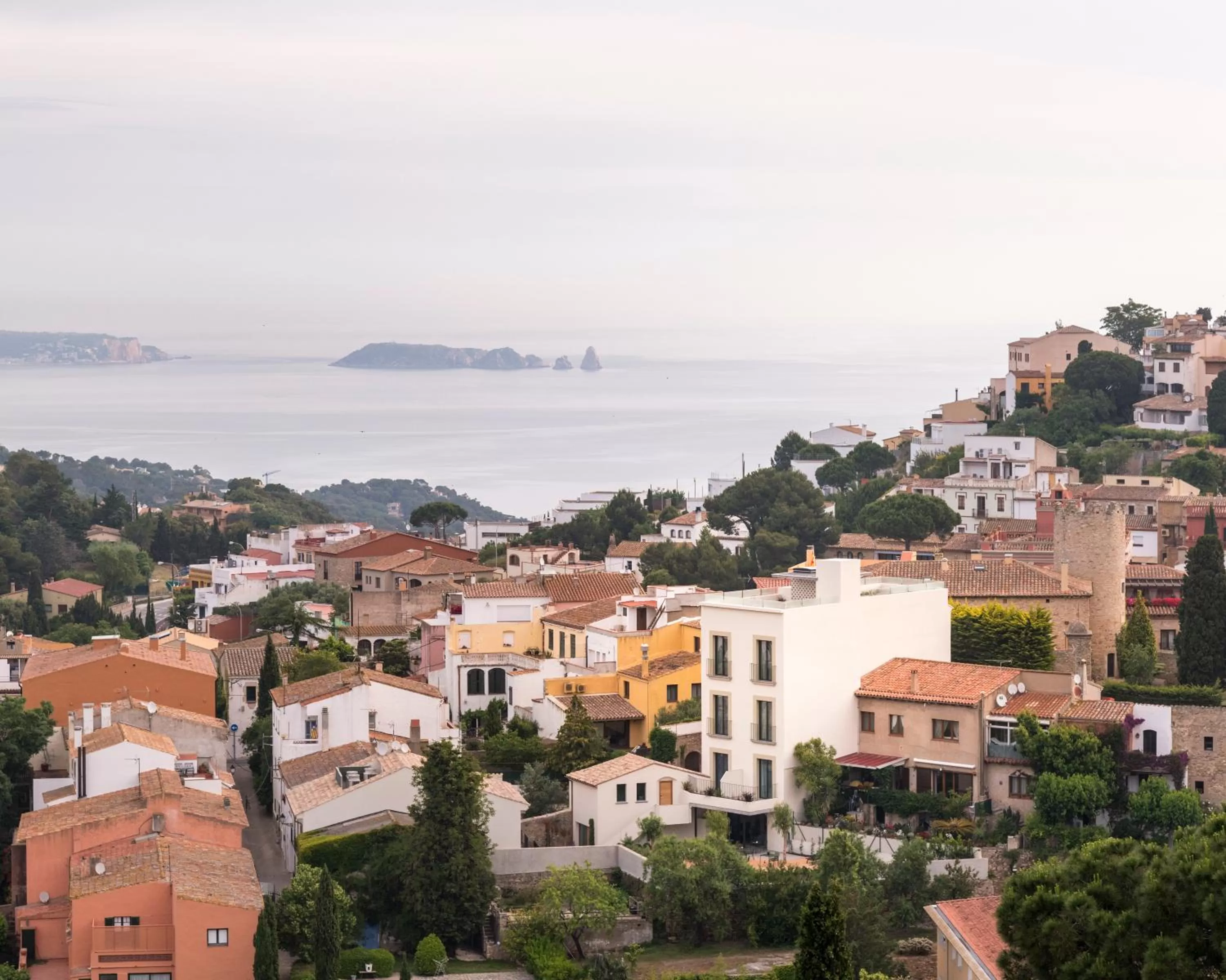 Property building in Alta House Begur