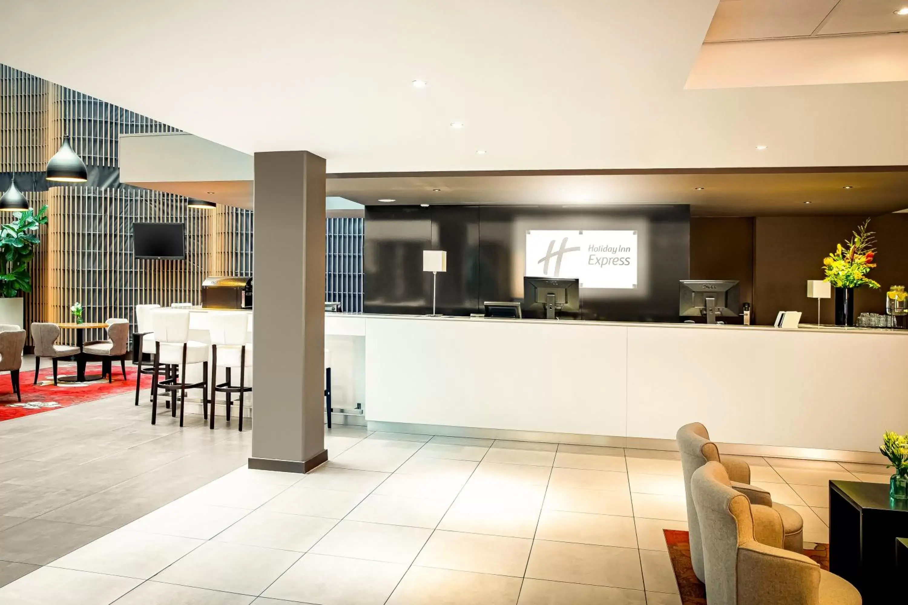 Property building in Holiday Inn Express The Hague - Parliament by IHG Property building in Holiday Inn Express The Hague - Parliament by IHG