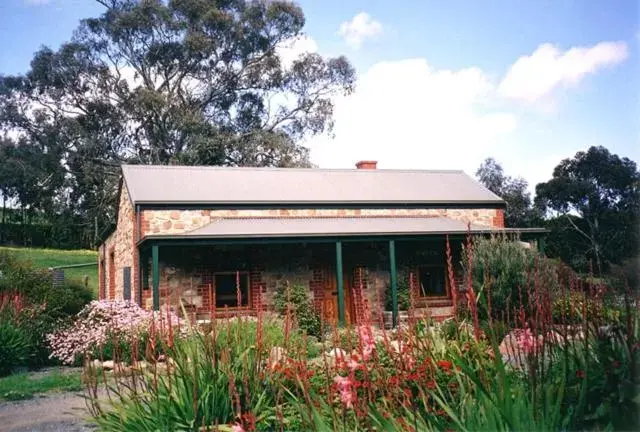 Property Building in Amanda's Cottage 1899