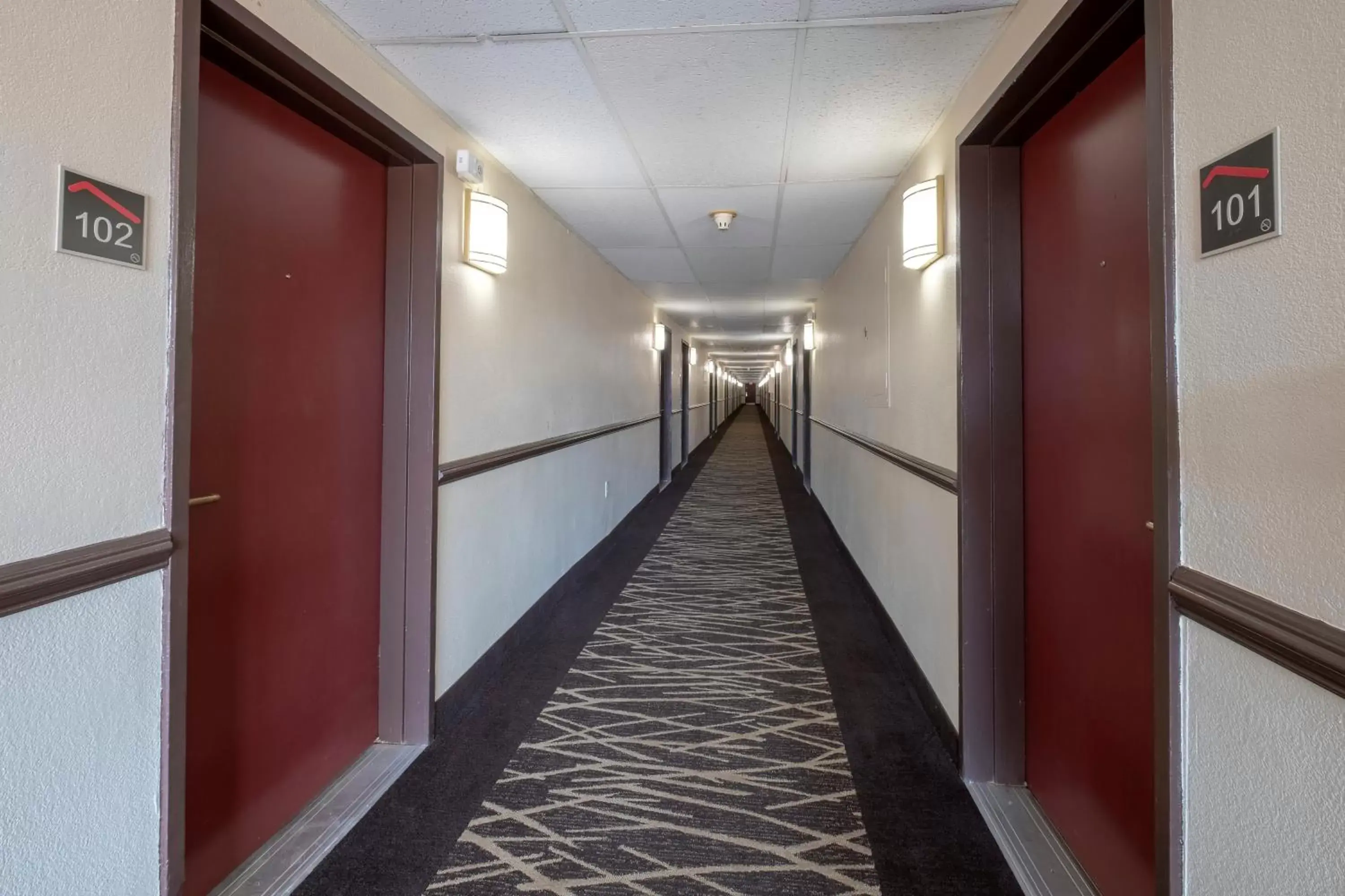 Lobby or reception in Red Roof Inn Warrenton