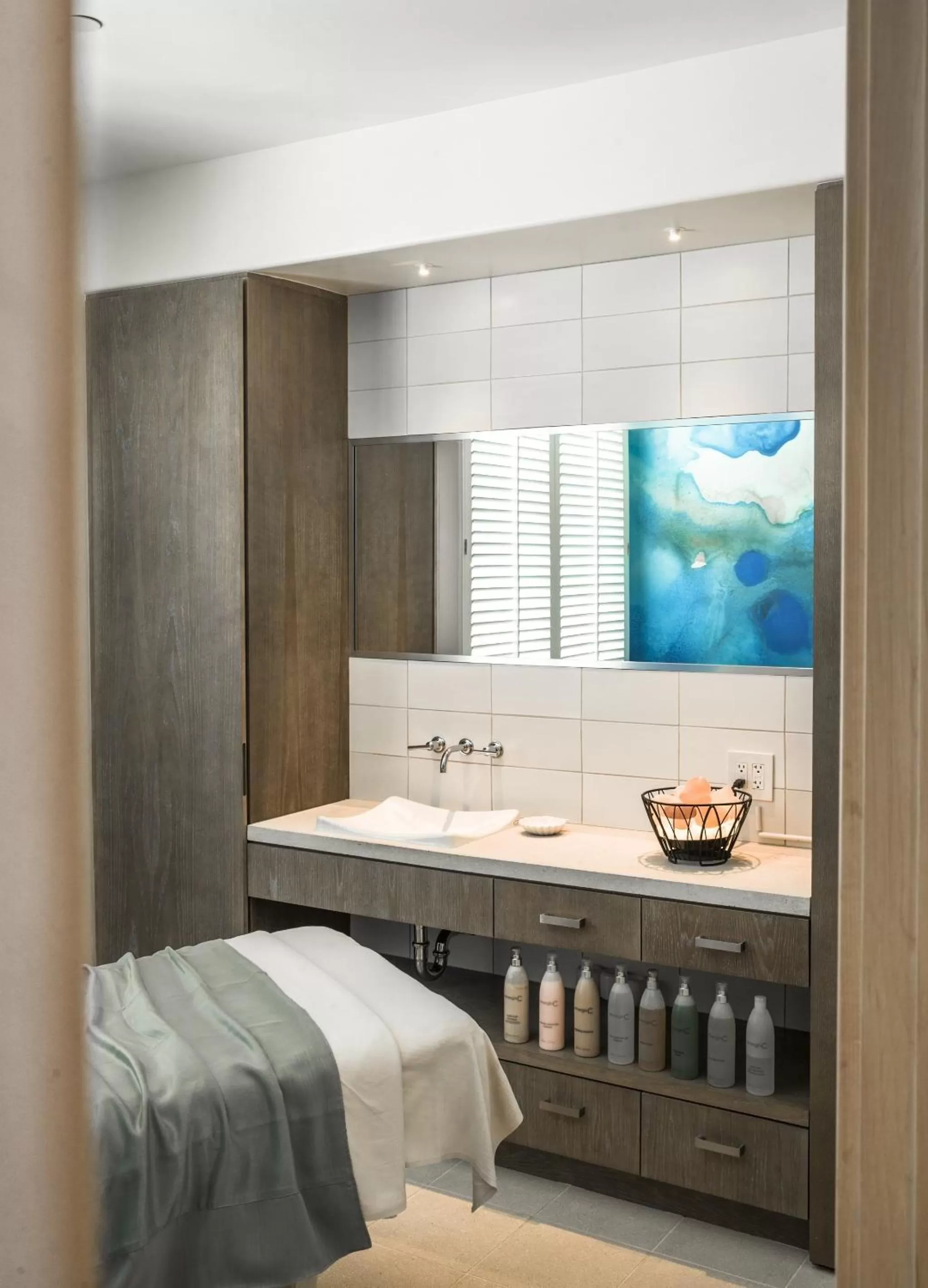 Massage in Four Seasons Residence Club Aviara