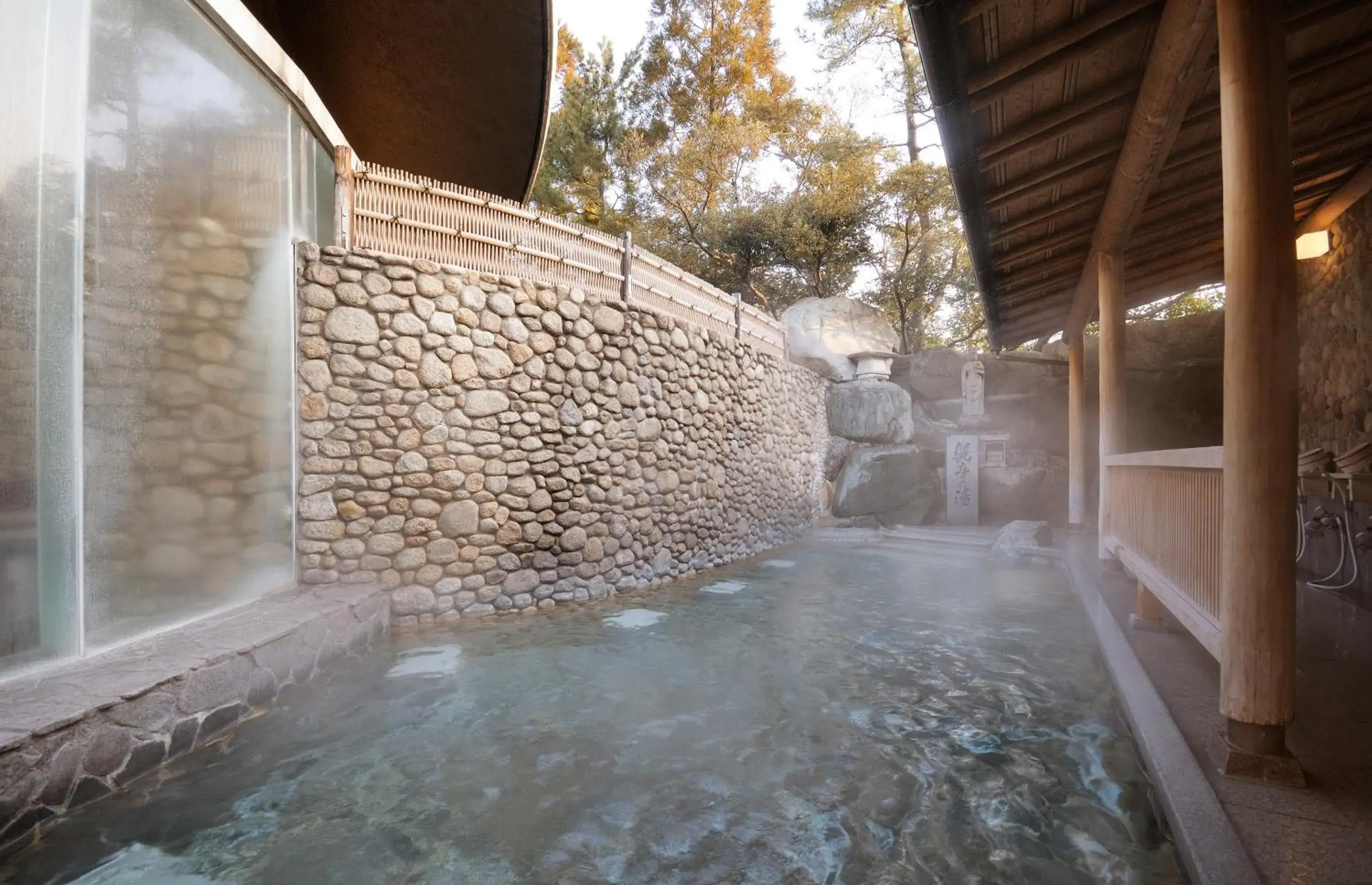 Hot Spring Bath in Gero Onsen Suimeikan