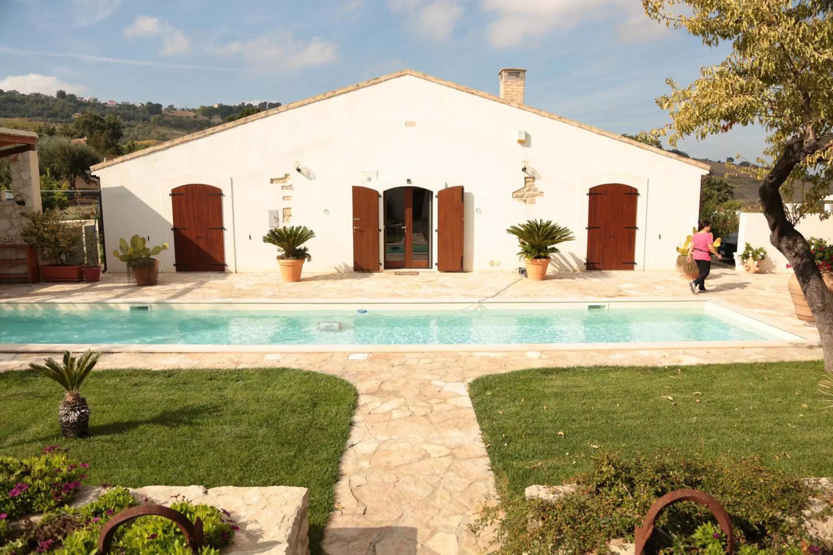 Swimming Pool in Villa Angiolina, Molise