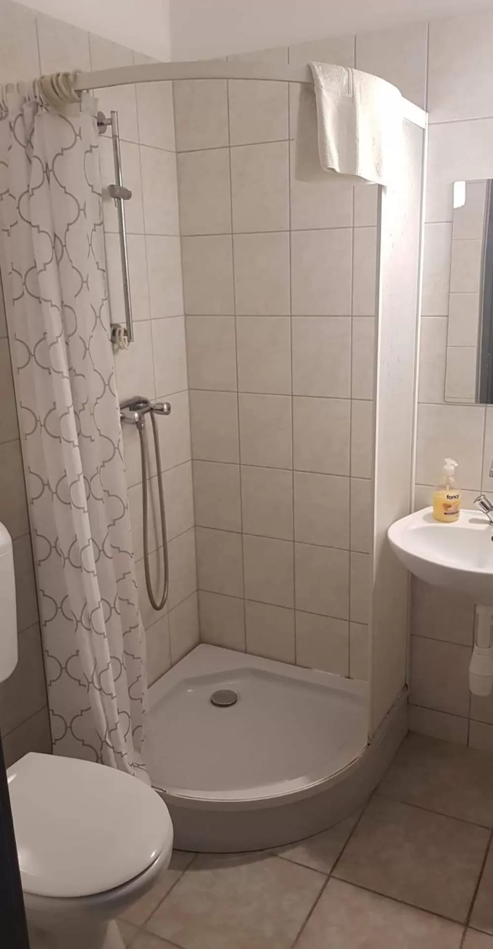 Triple Room with Bathroom in Lánchíd Szálló