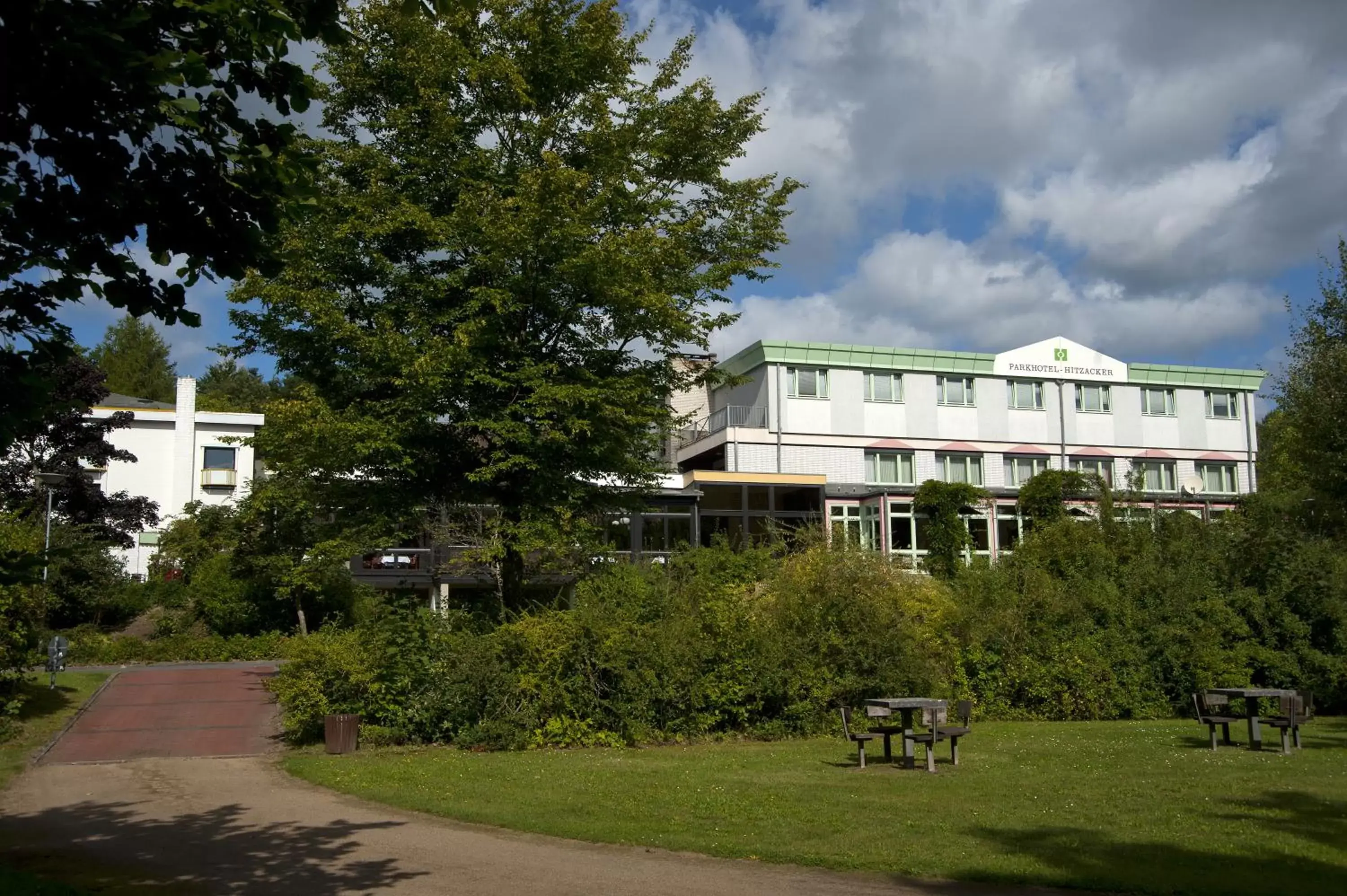 Facade/entrance, Property Building in Parkhotel Hitzacker