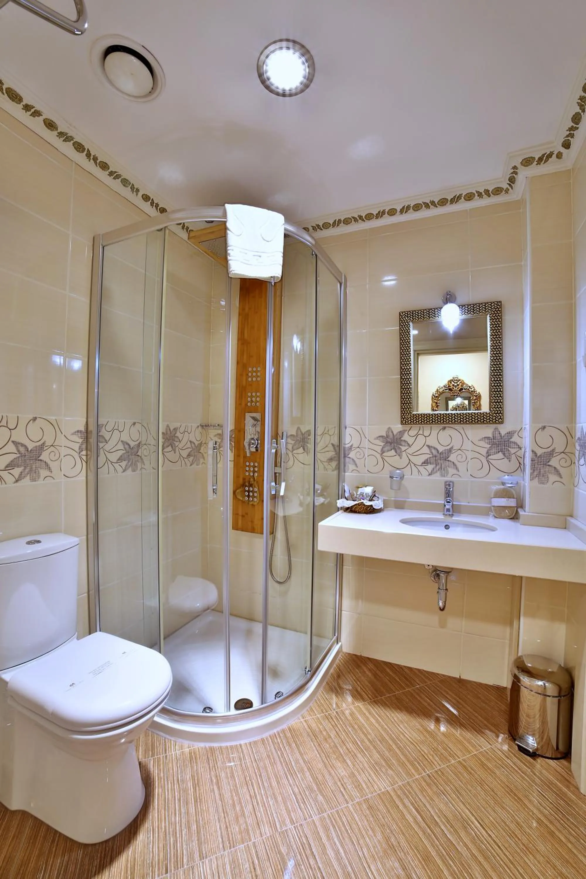 Bathroom in White House Hotel Istanbul