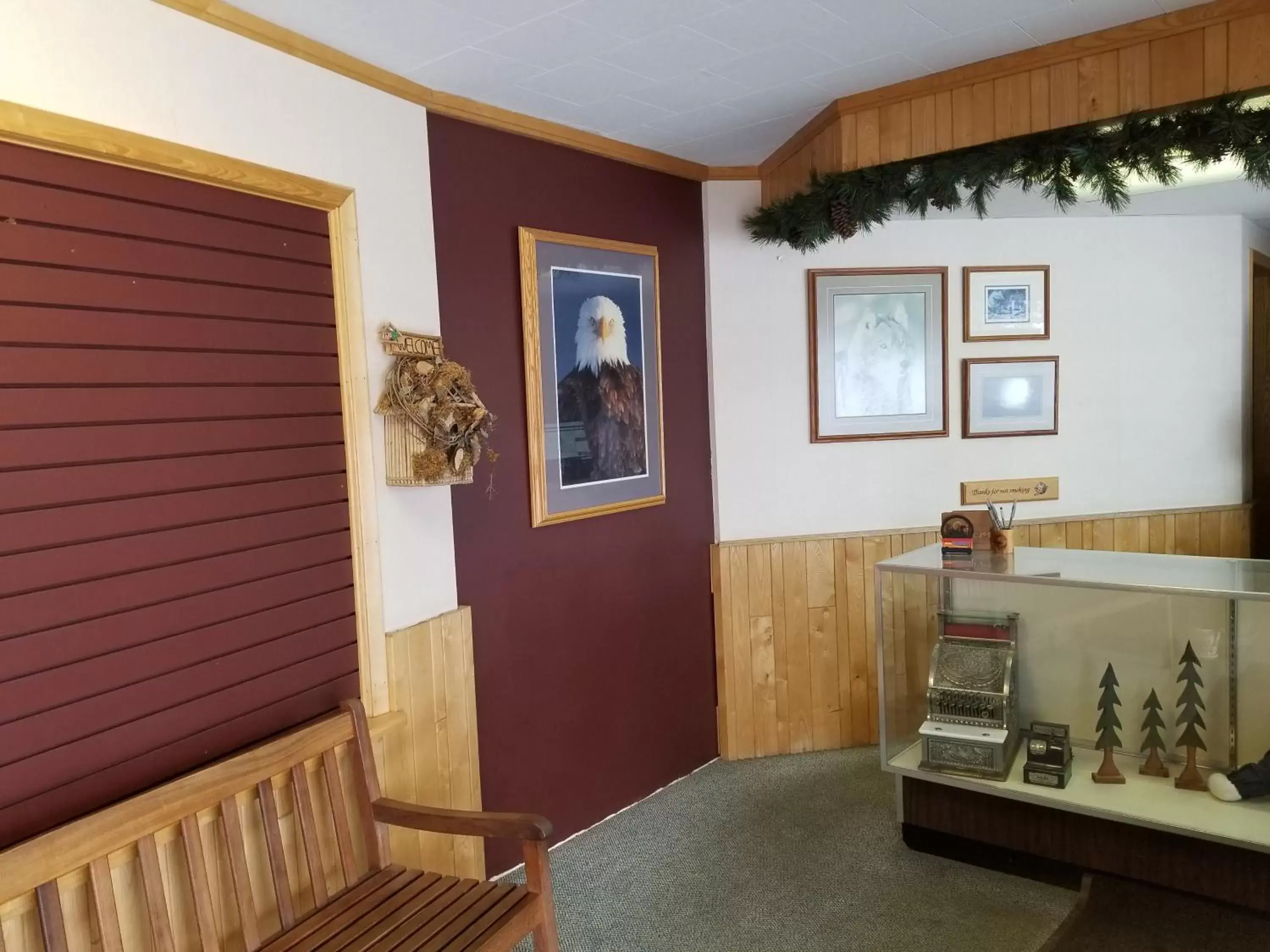 Lakeshor Motor Inn Lakeshor Motor Inn