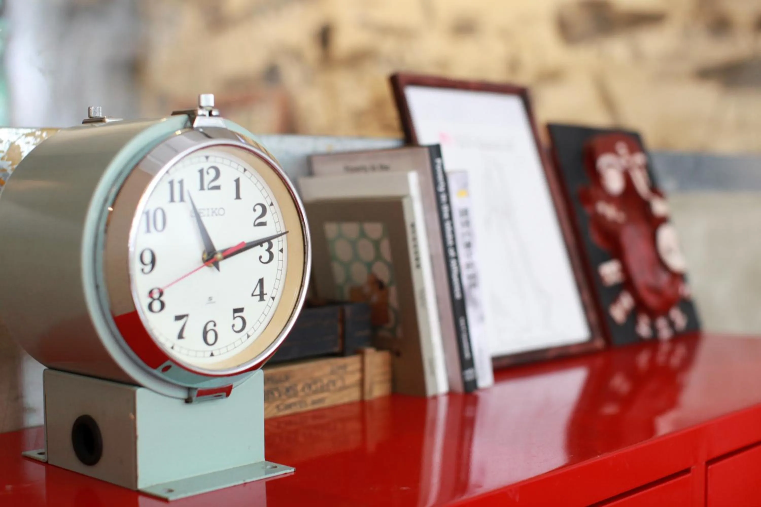 Decorative detail in Hop Inn