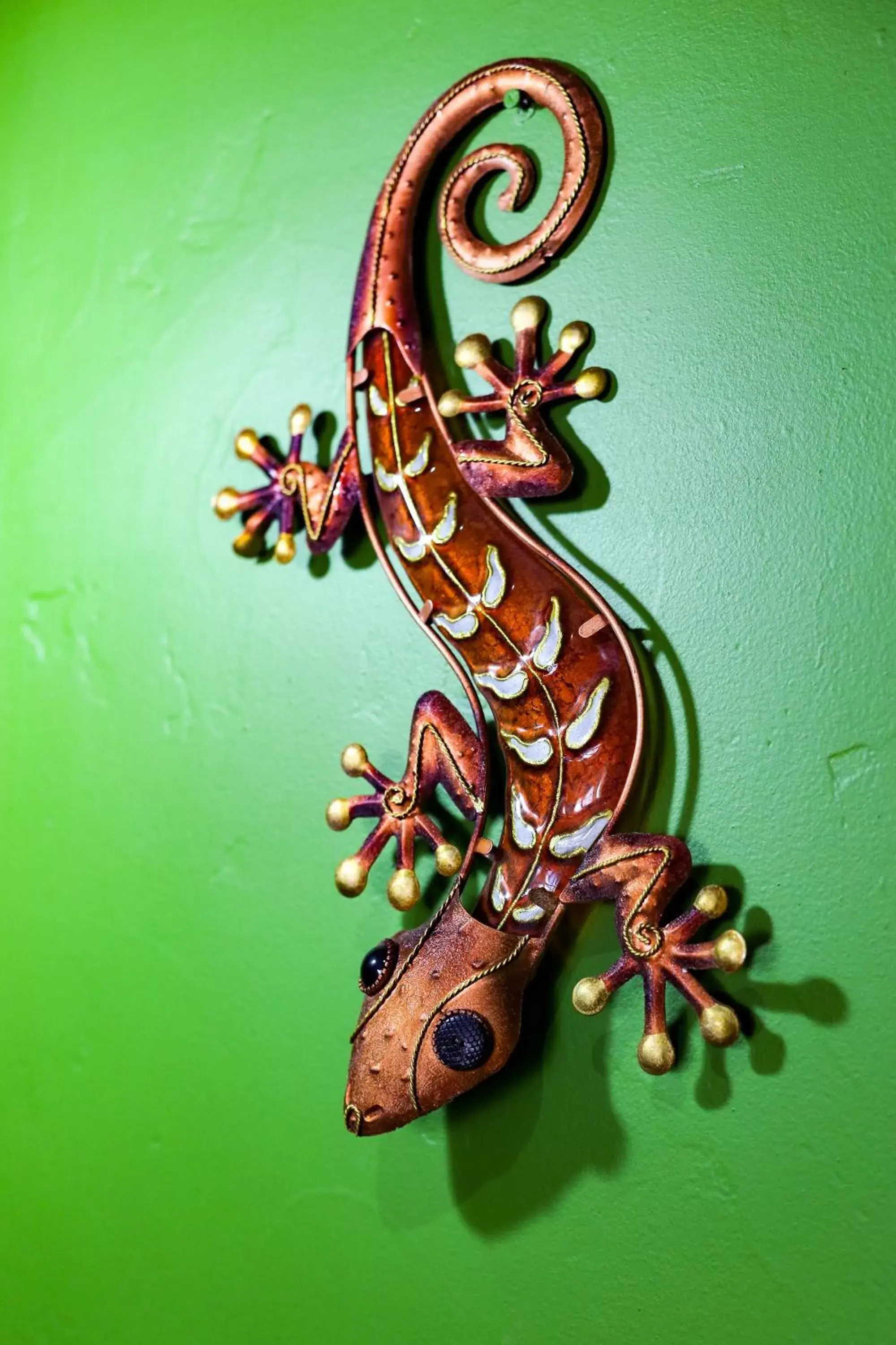 Decorative detail, Other Animals in The Gonzo Inn