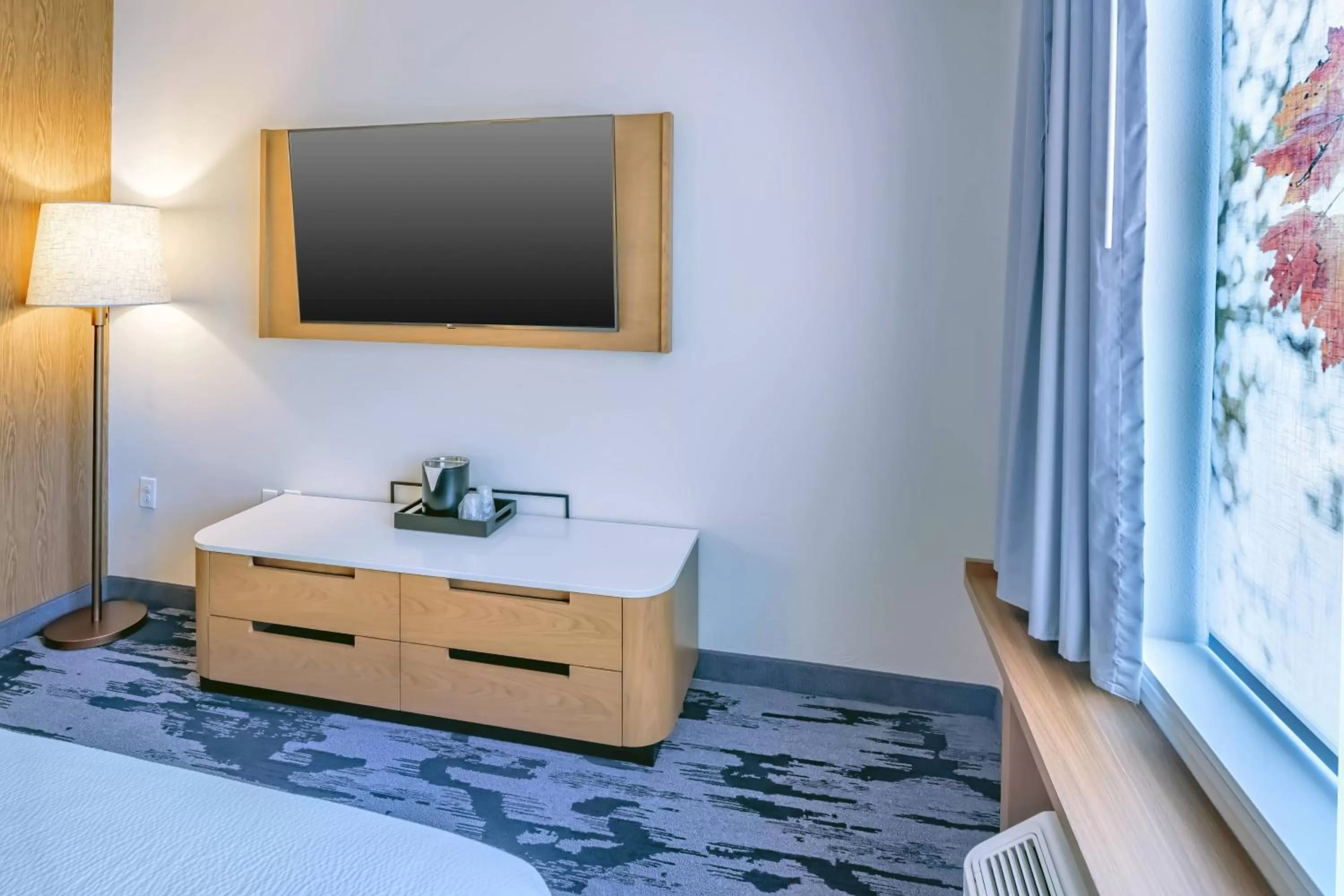 Photo of the whole room, Bed in Fairfield Inn & Suites Fort Worth Northeast