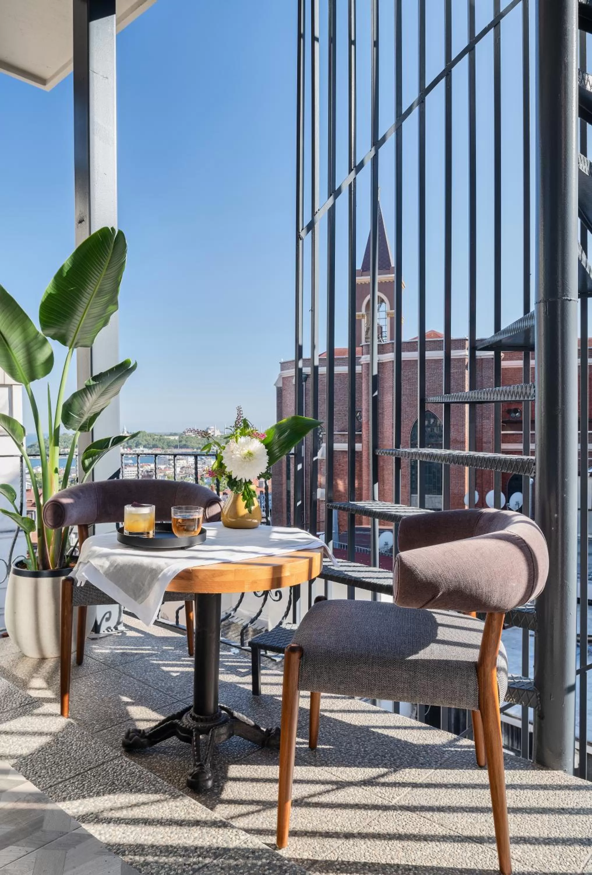 Nearby landmark in GentleTom