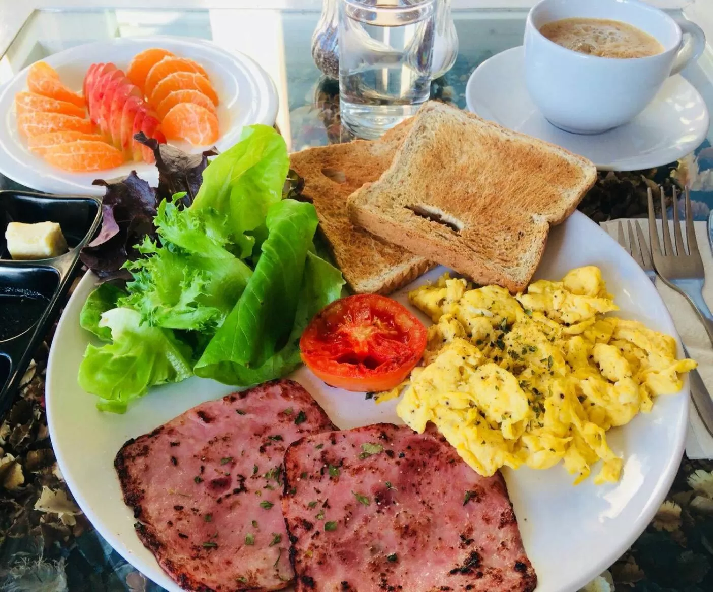 Breakfast in Noble Baan Pastel