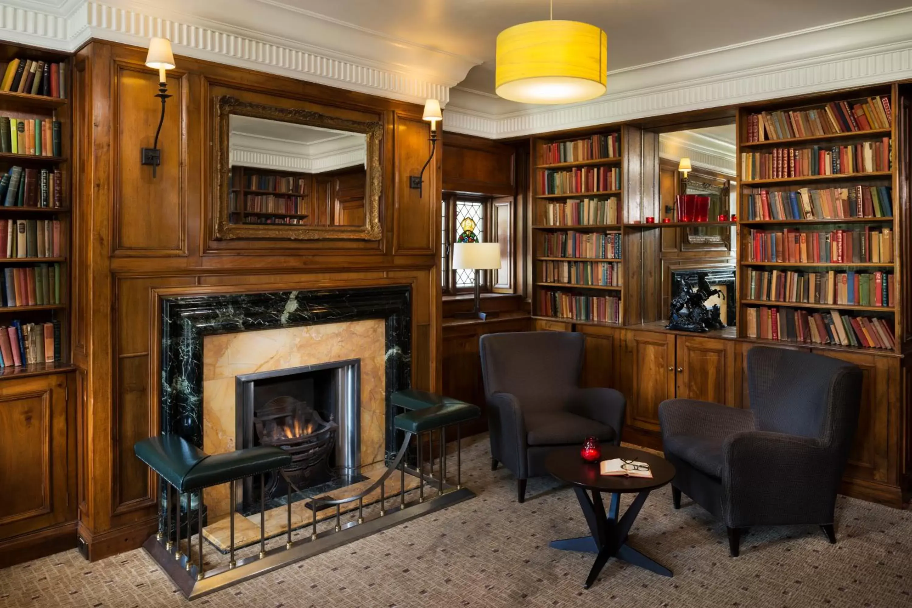 Lounge or bar, Library in Stifford Hall Hotel Thurrock