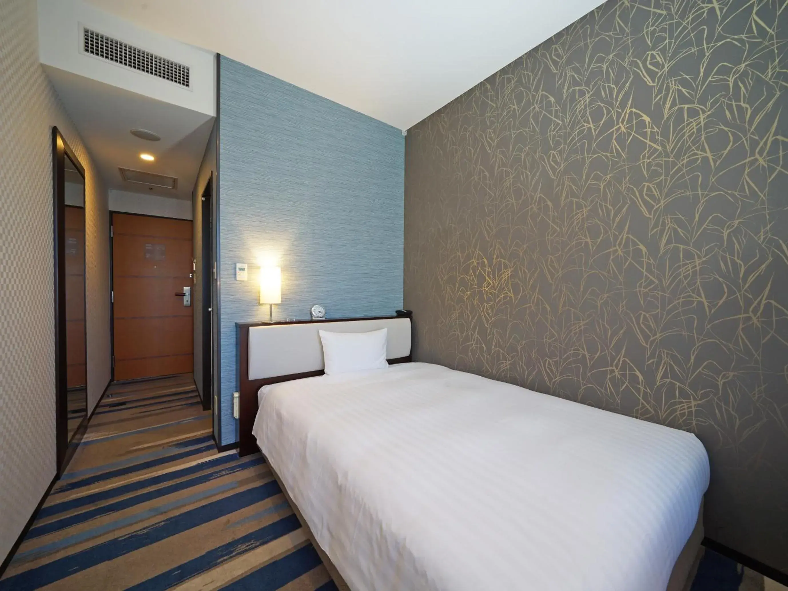 Photo of the whole room, Bed in LOISIR HOTEL SHINAGAWA SEASIDE