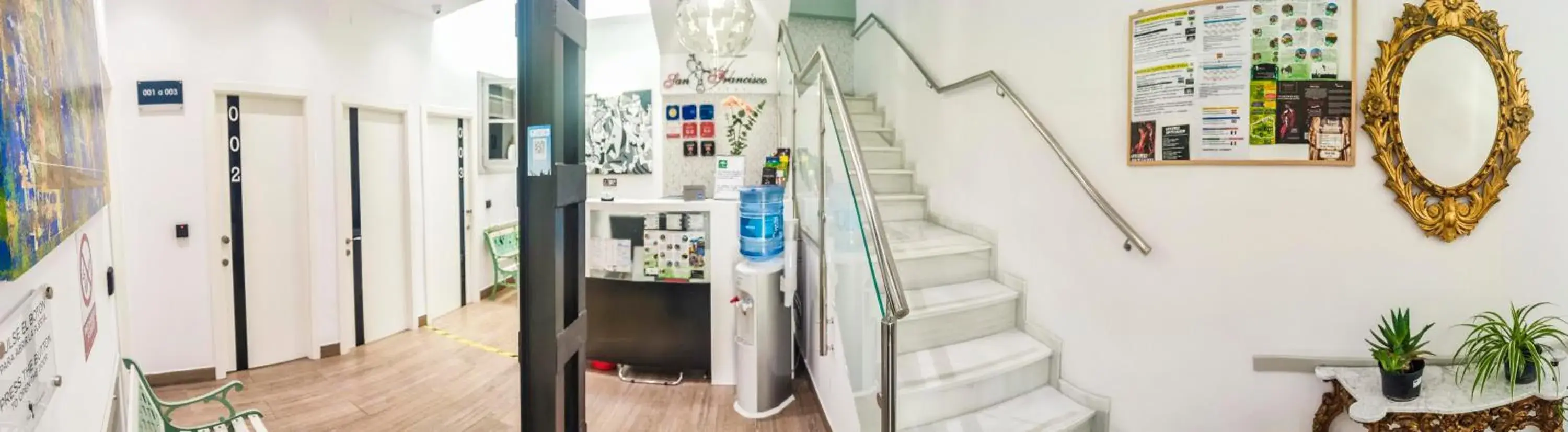 Lobby or reception in Hostal San Francisco Lobby or reception in Hostal San Francisco