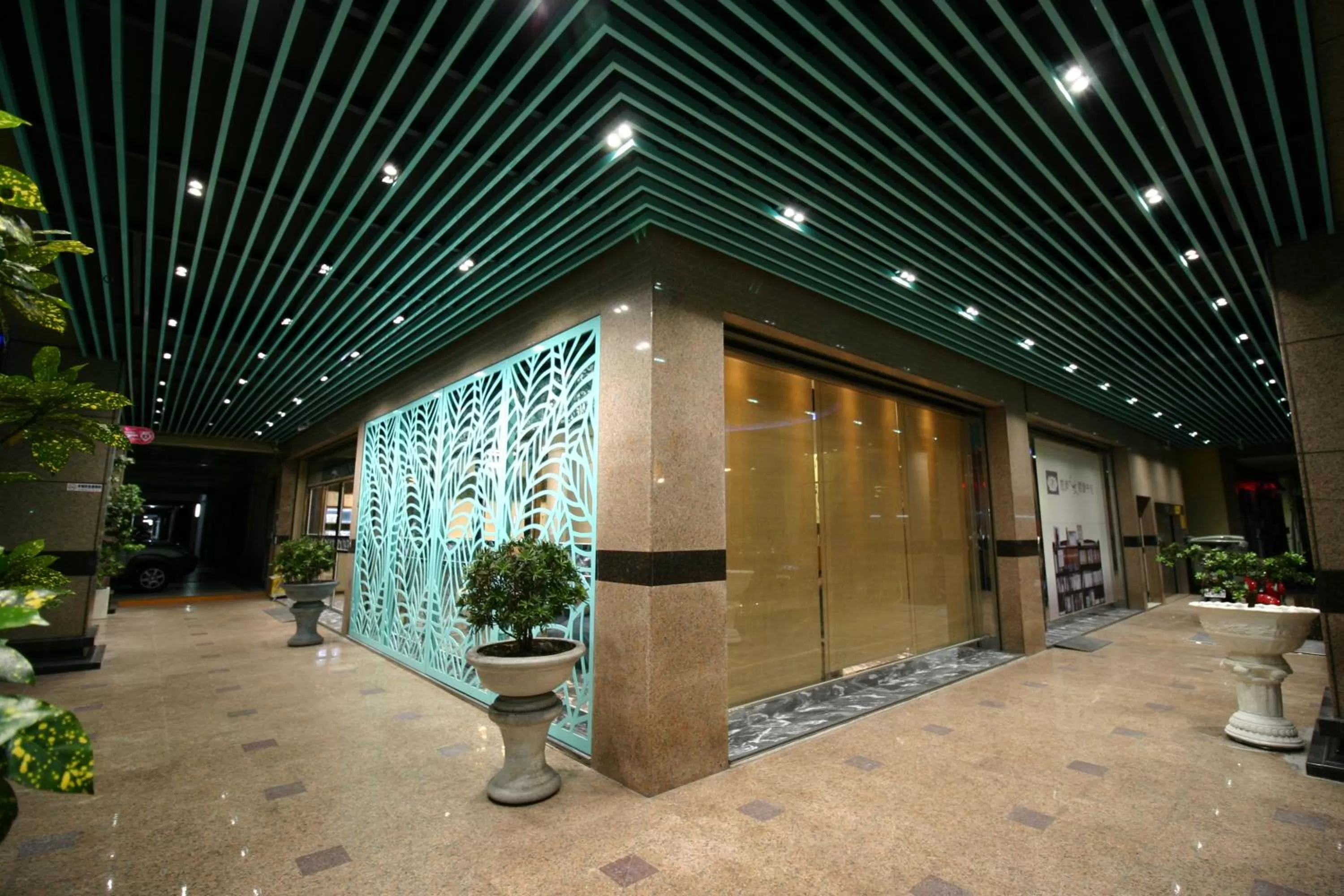 Property building in Kaohsiung Ahotel