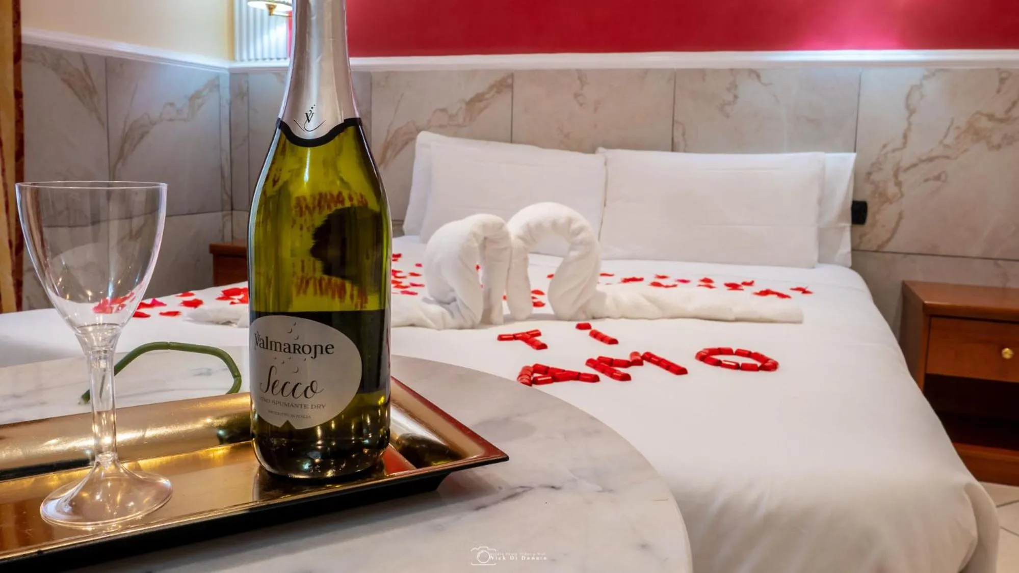 Drinks, Bed in Hotel Suite Caesar