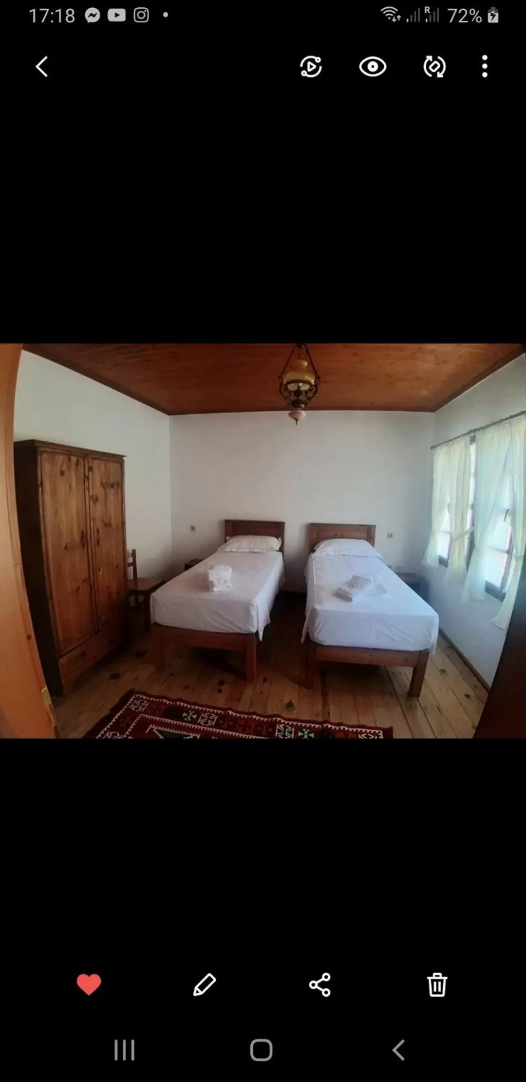 Bed in Guest House J.Prifti