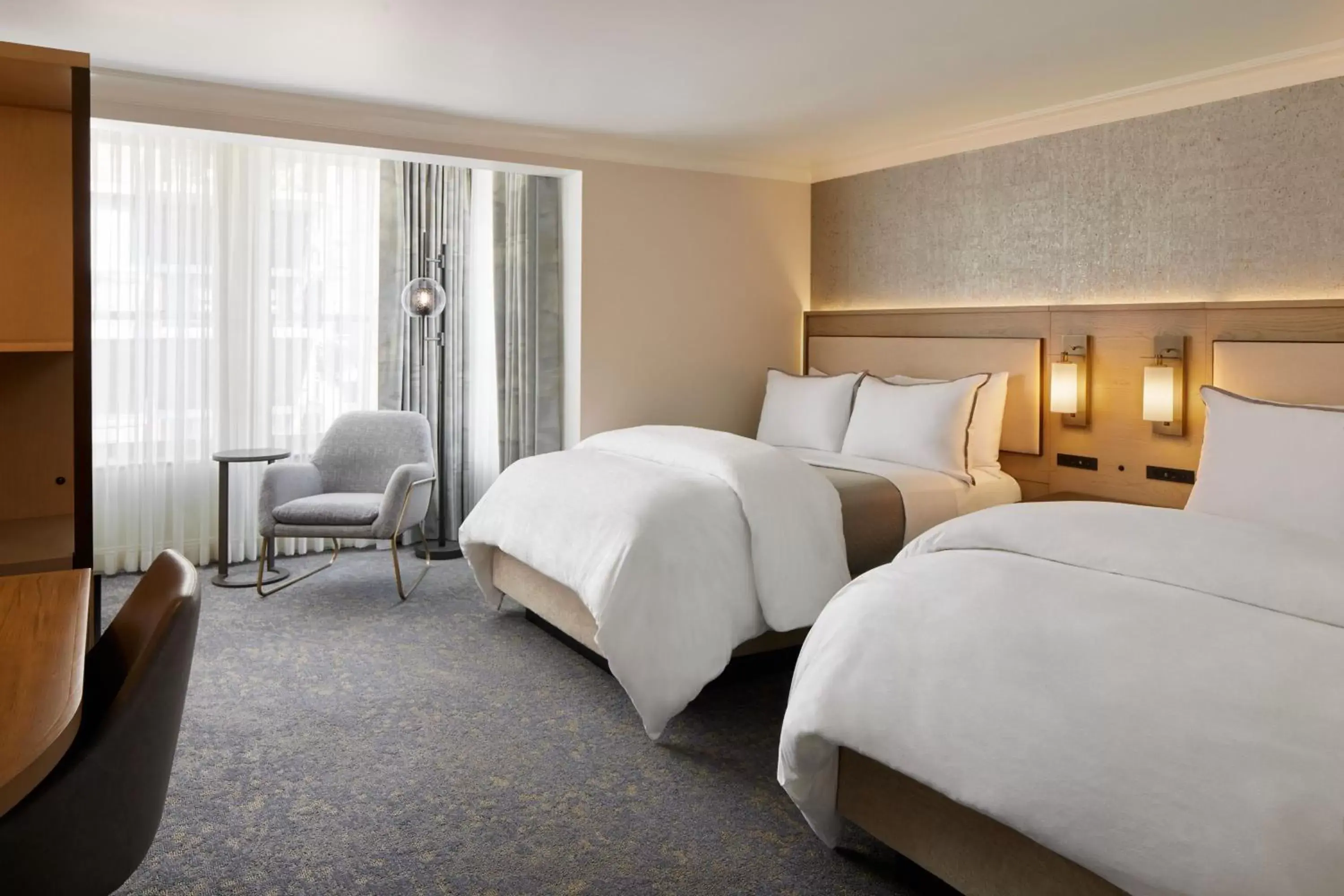 Photo of the whole room, Bed in Westin Georgetown, Washington D.C.