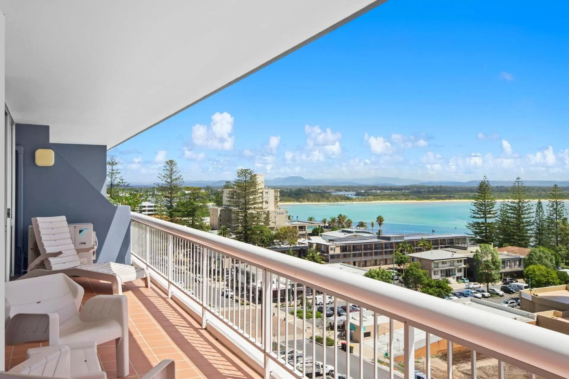 Balcony/Terrace in Port Pacific Resort