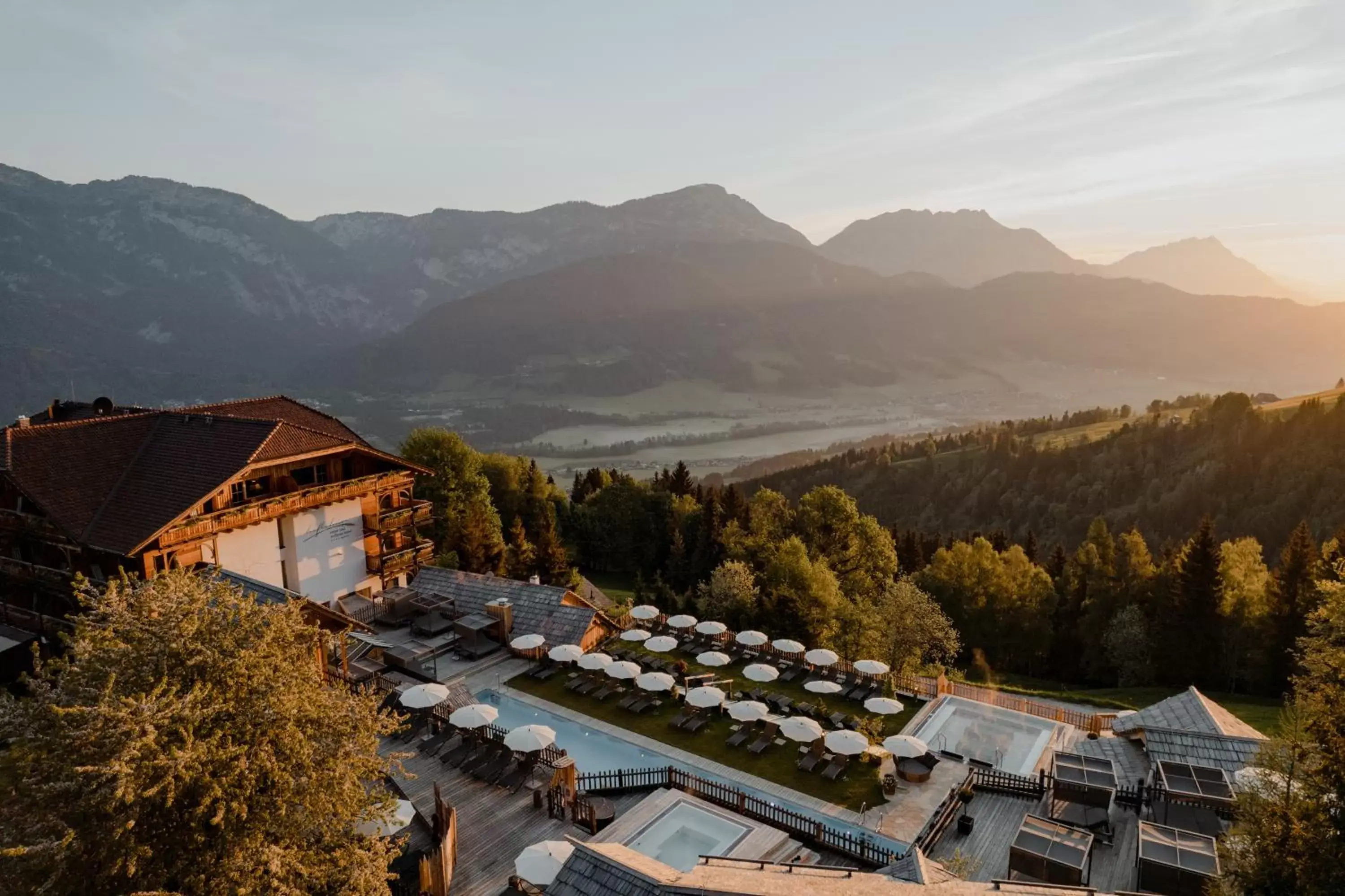 Property building, Mountain View in Natur- und Wellnesshotel Höflehner