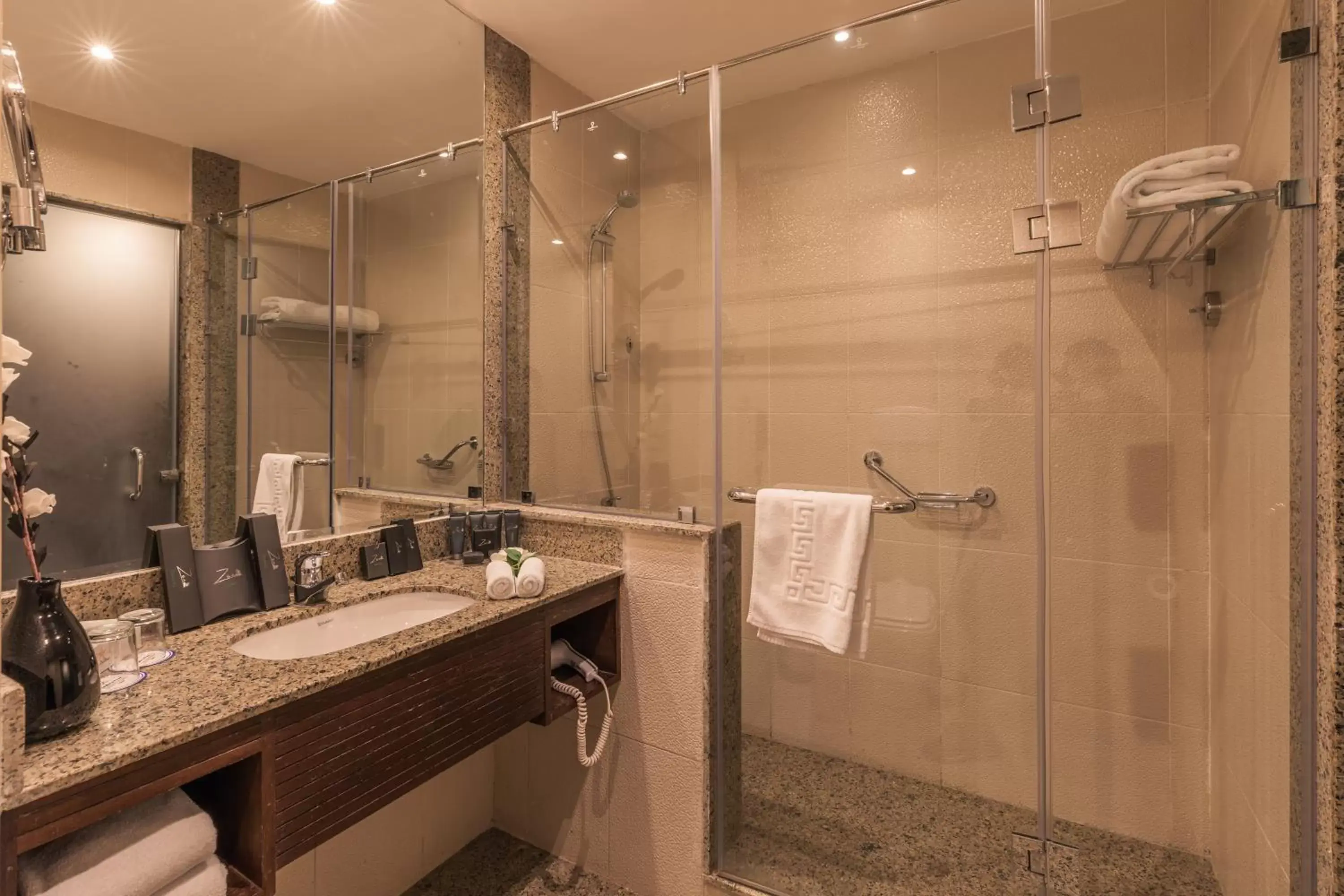 Bathroom in Stella Di Mare Grand Hotel