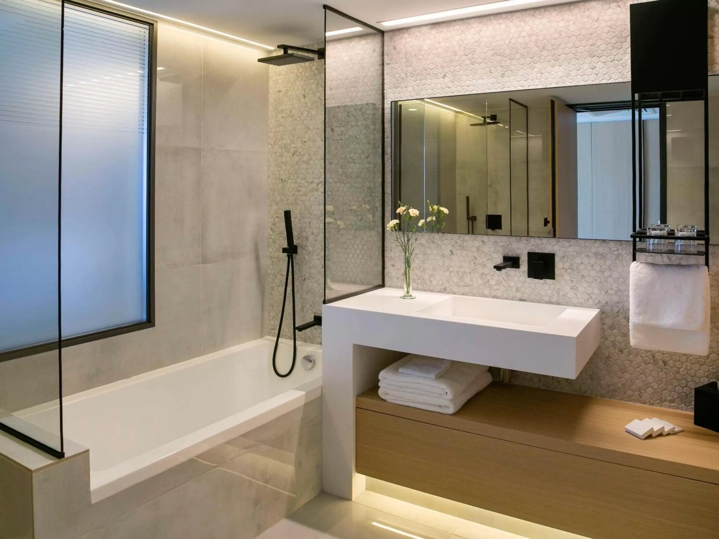 Bathroom in Mercure Larnaca Beach Resort