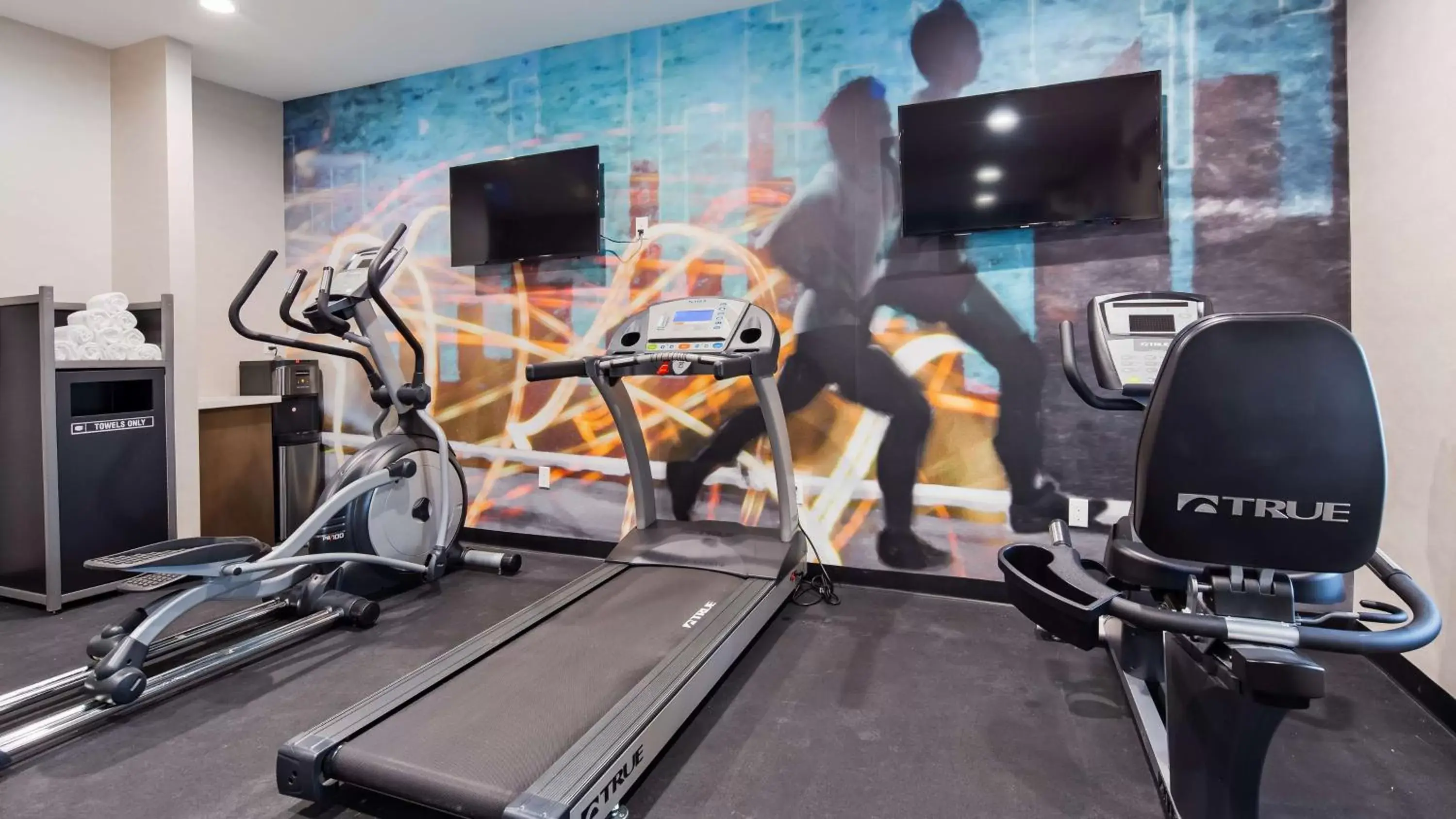 Fitness centre/facilities, Fitness Center/Facilities in Best Western Plus New Barstow Inn & Suites