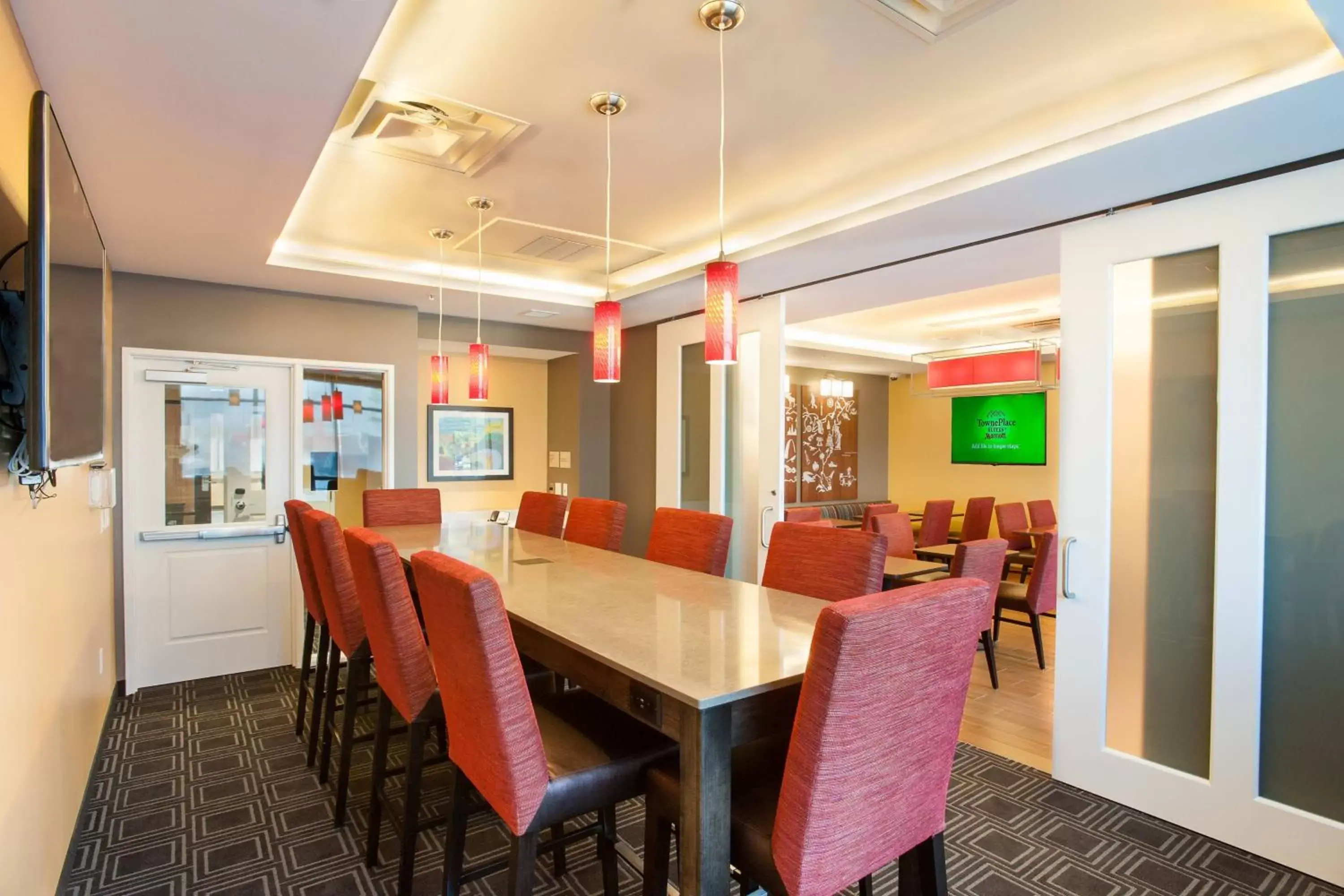 Meeting/conference room in TownePlace Suites by Marriott Minneapolis near Mall of America