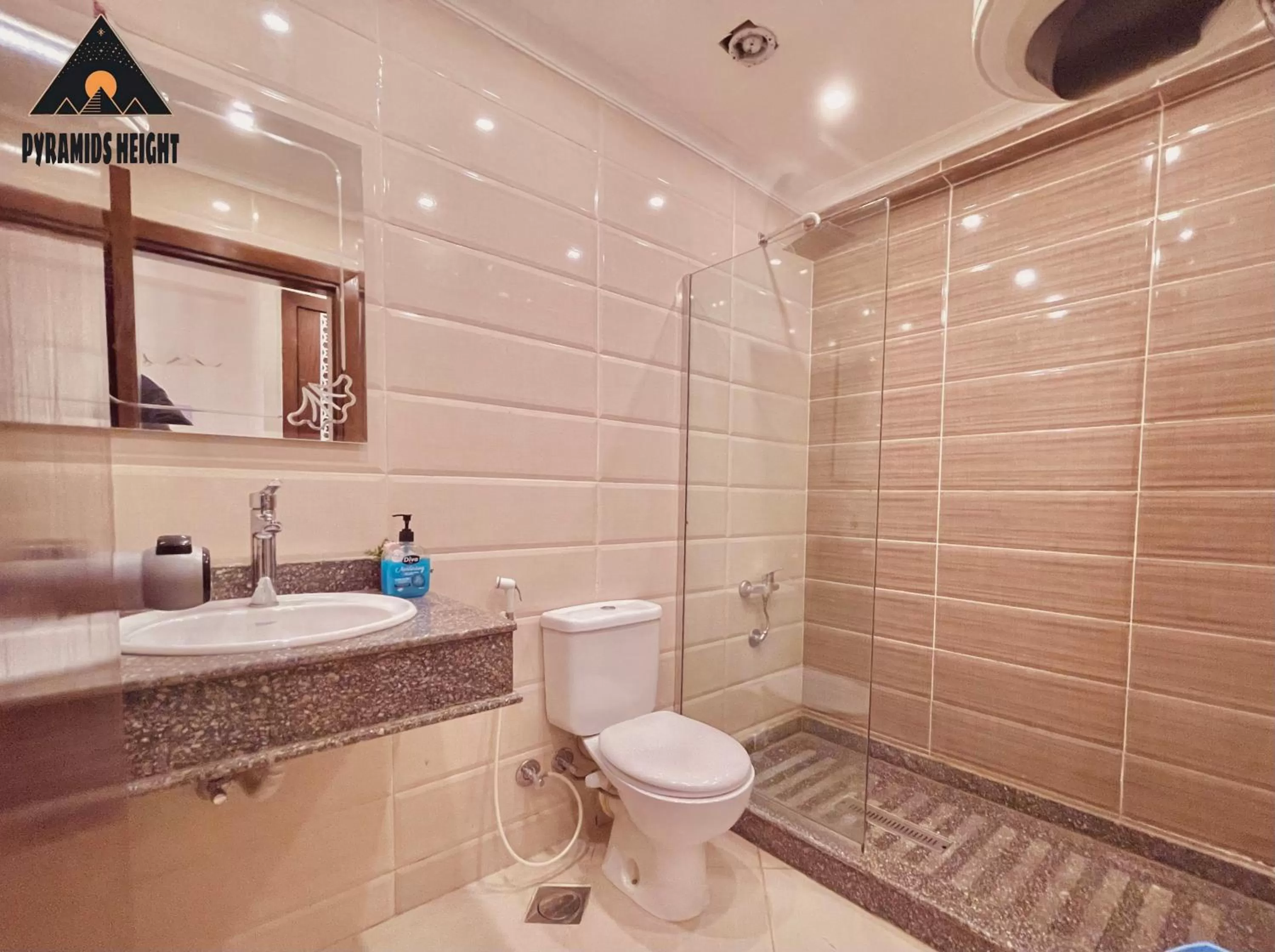 Bathroom in Pyramids Height Hotel & Pyramids Master Scene Rooftop