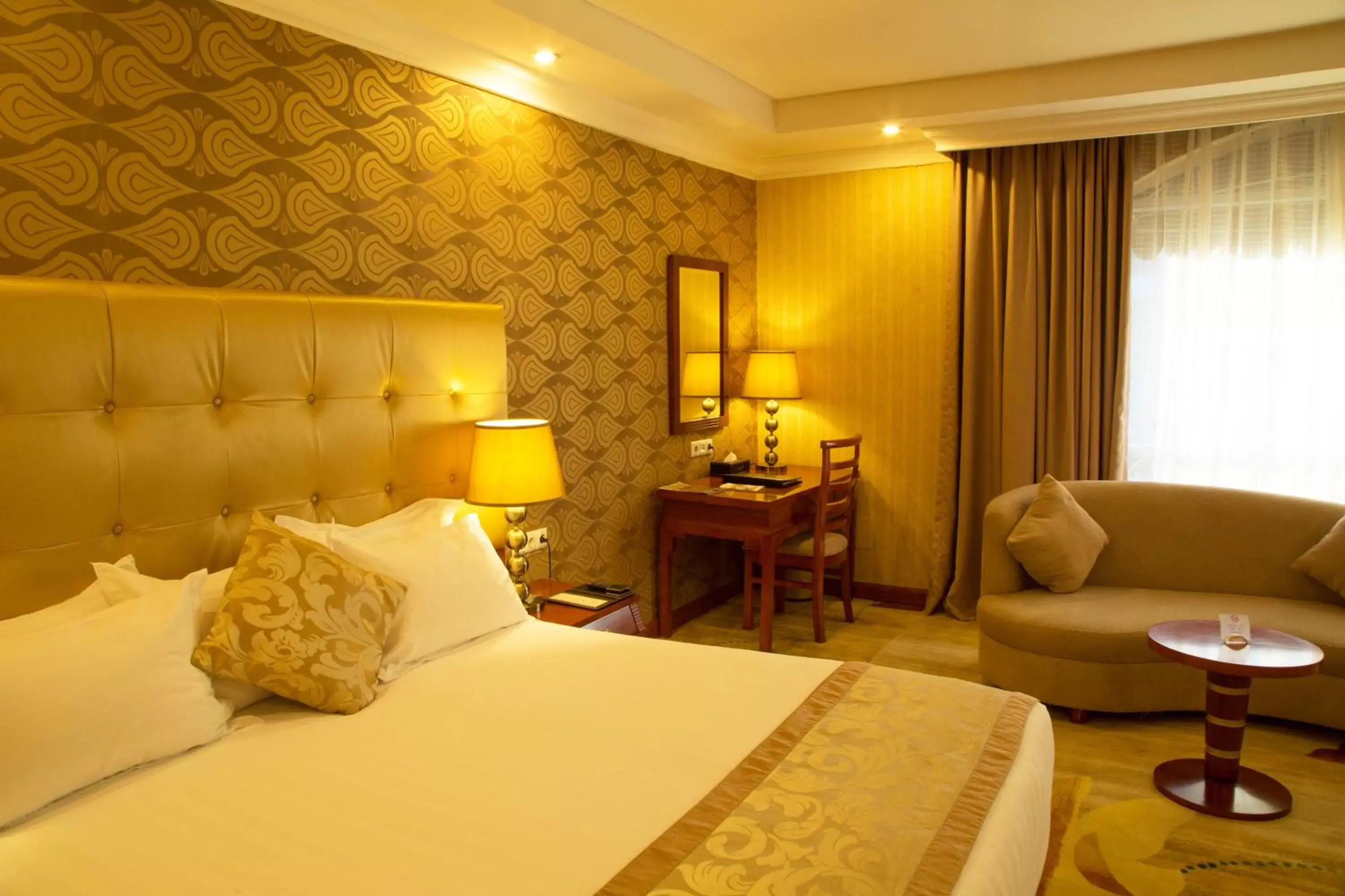 Bed in Jupiter International Hotel - Bole