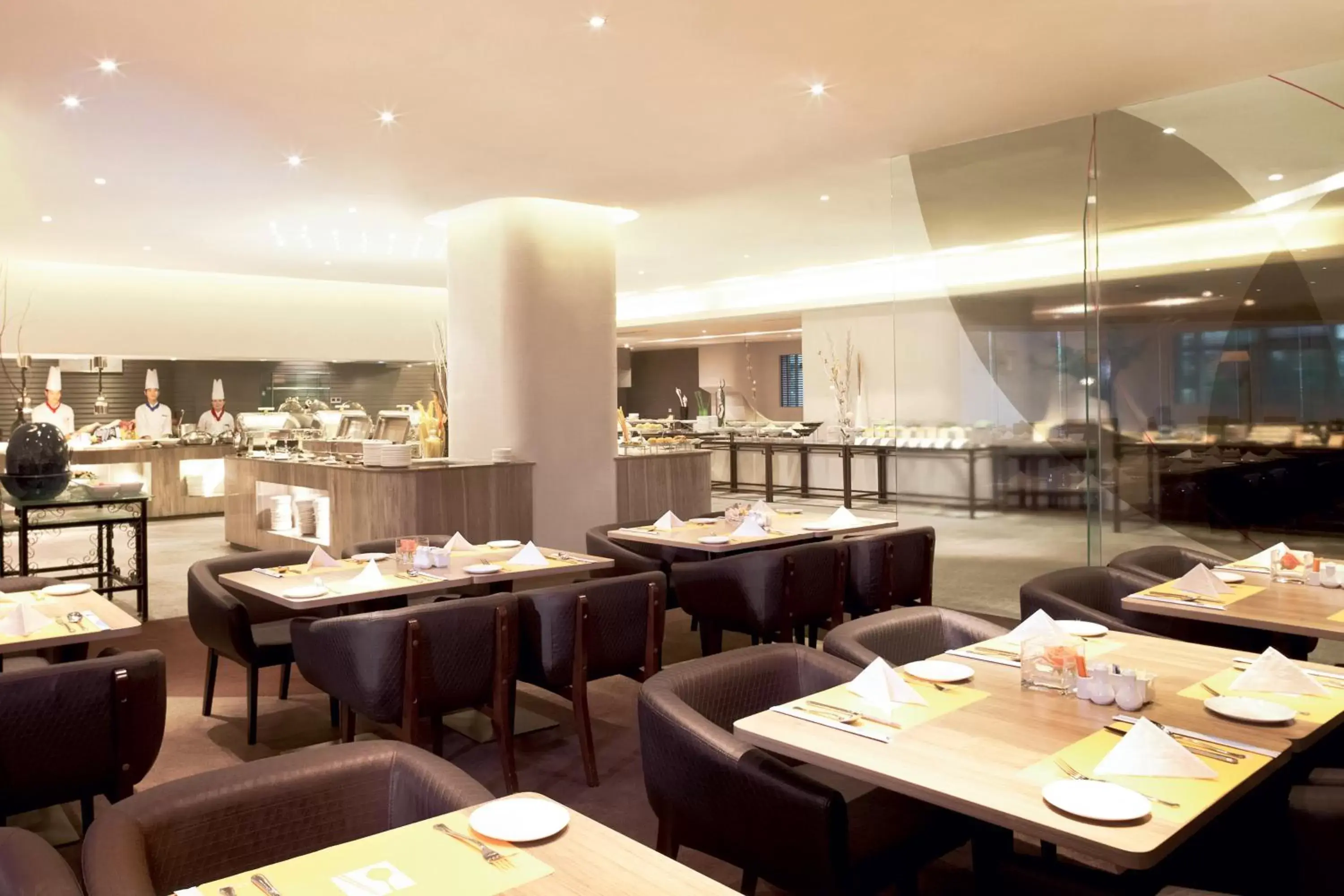 Restaurant/Places to Eat in Shenzhen Novotel Watergate(Kingkey 100)